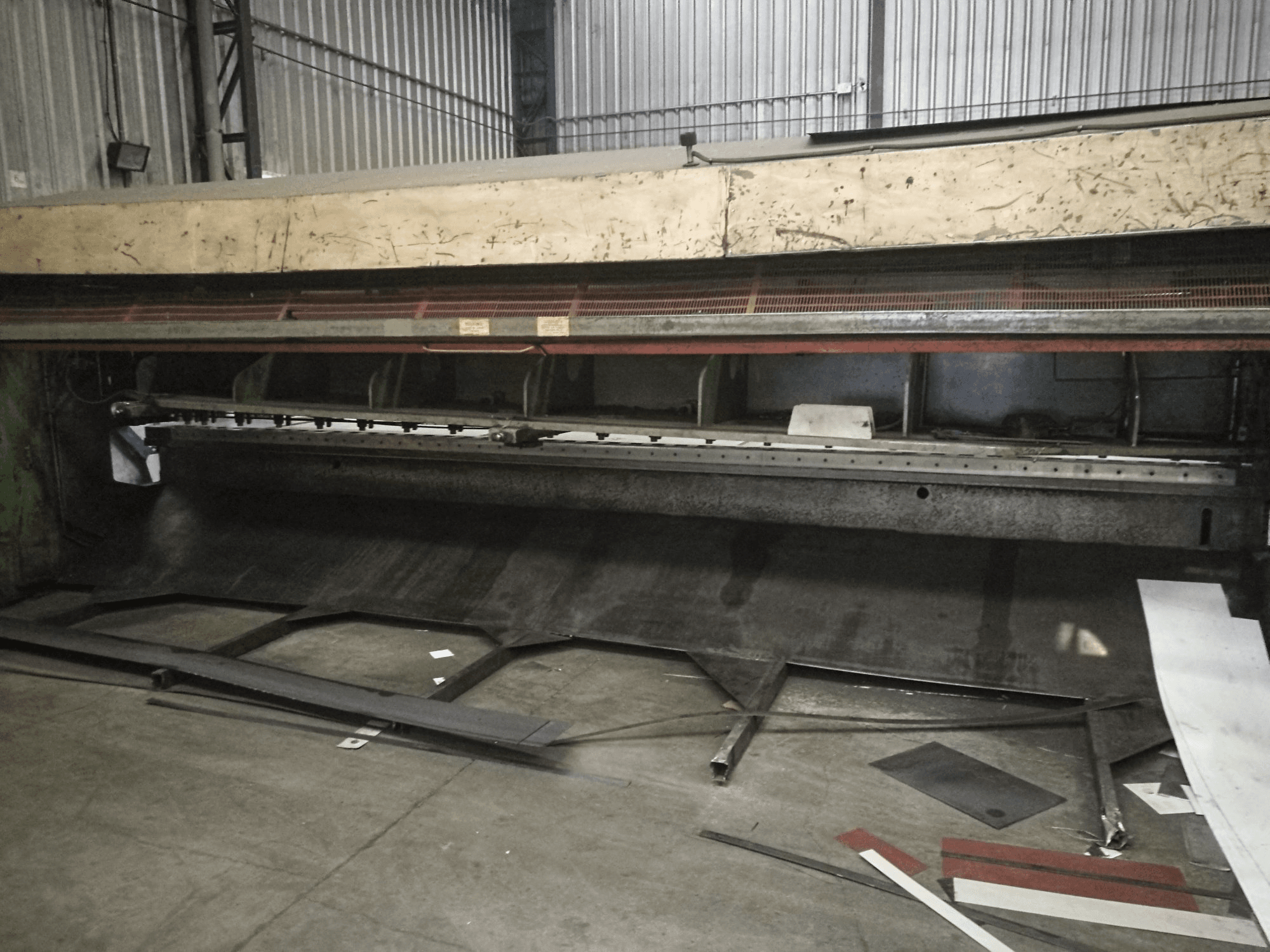 Vooraanzicht van ARRIETA CGHR 60/6/8 machine