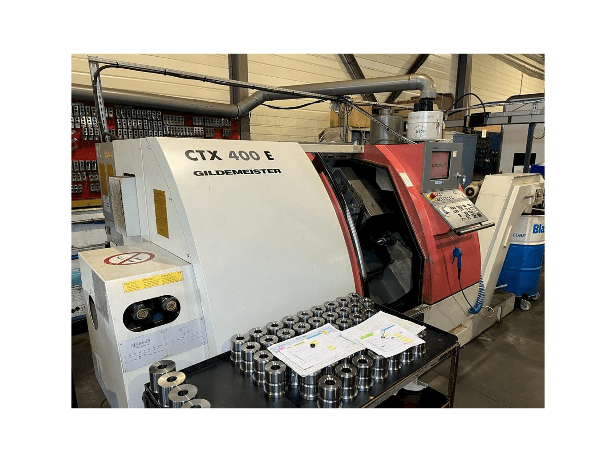 Vooraanzicht van Gildemeister CTX 400 E machine