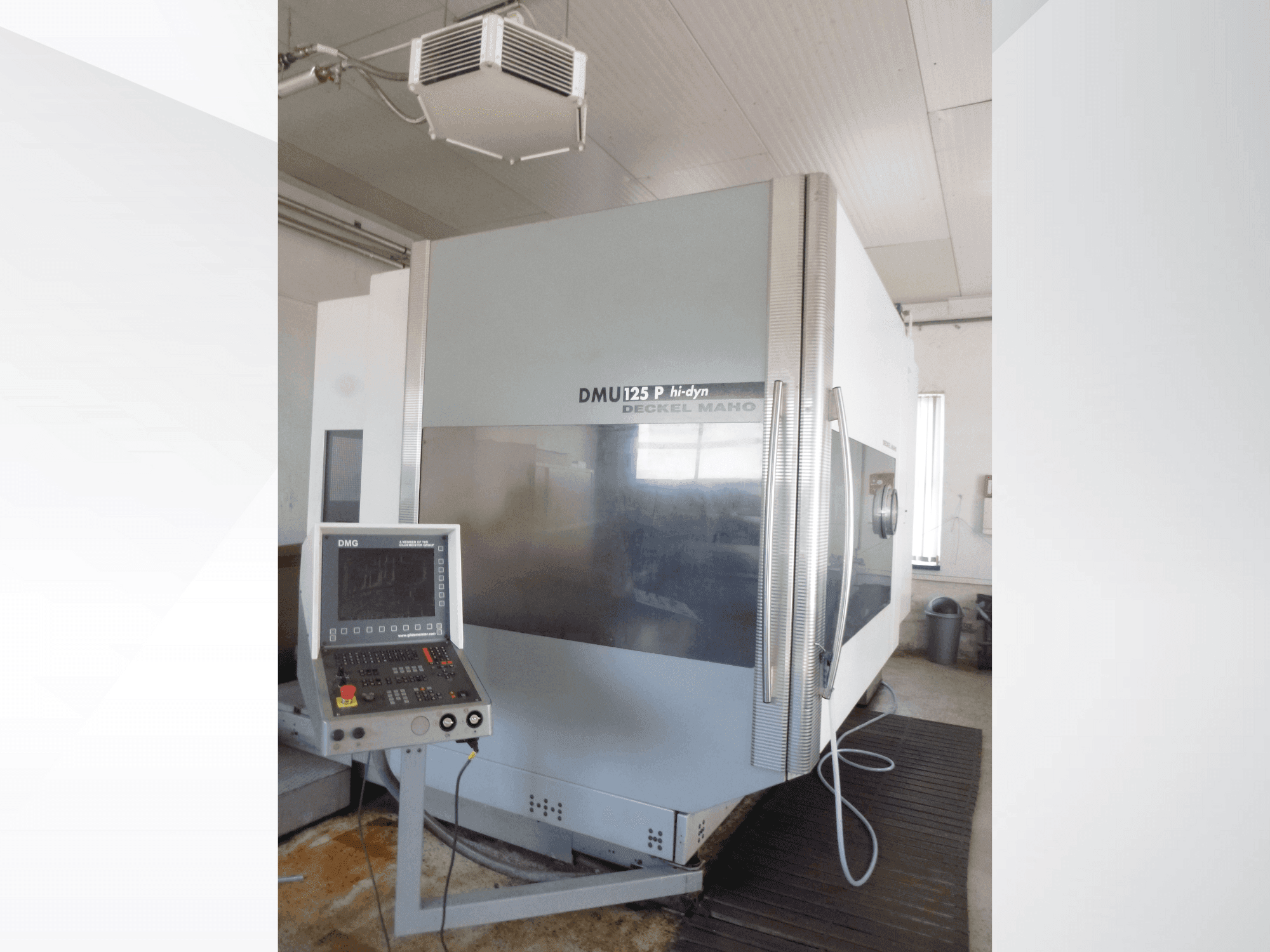 Vooraanzicht van DECKEL MAHO DMU 125 P hi-dyn machine