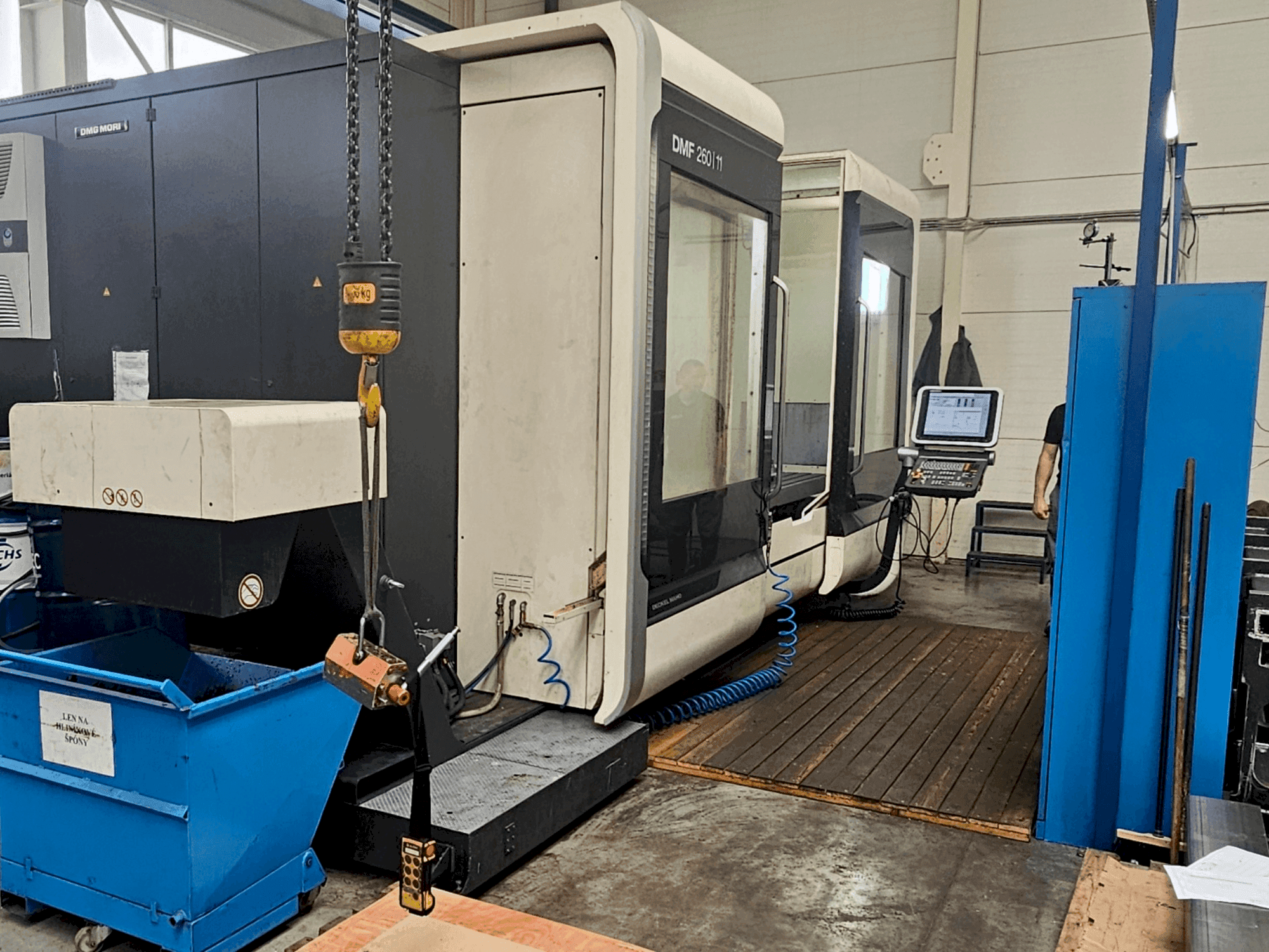 Vooraanzicht van DMG MORI DMG MORI DMF 260/11 KGT machine