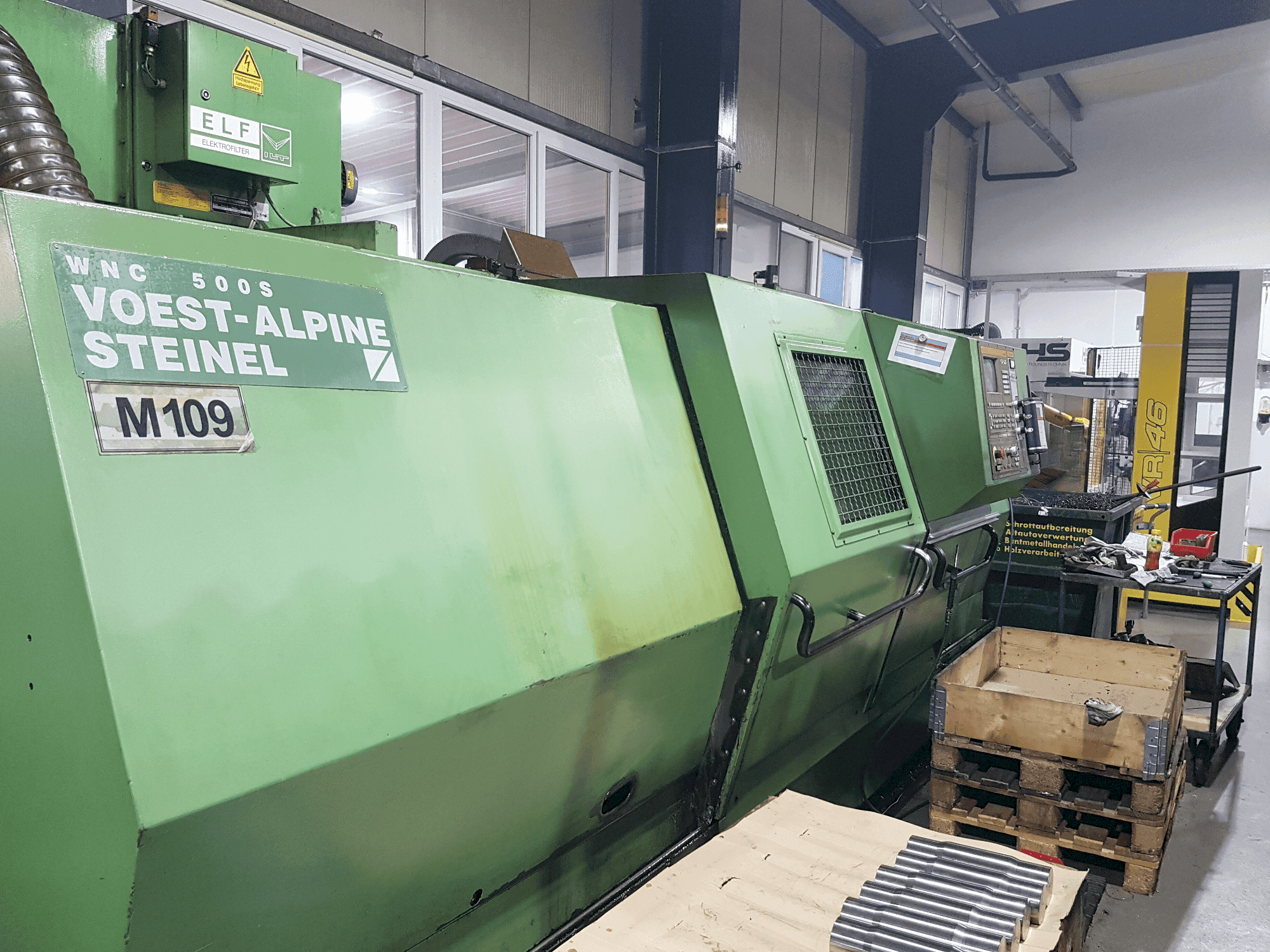 Vooraanzicht van Voest Alpine WNC 500 S/1.6 machine