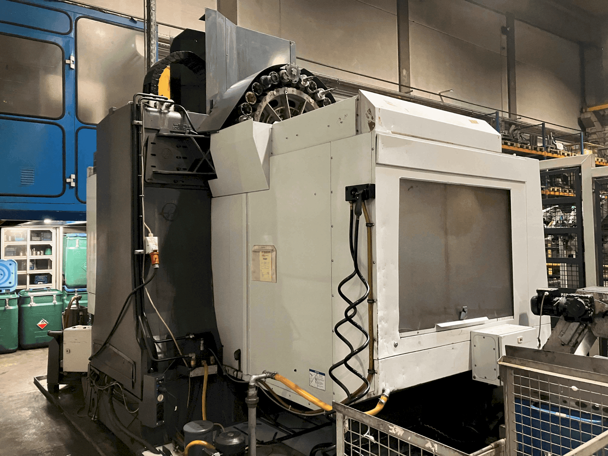 Vooraanzicht van HAAS VF 7/50 machine