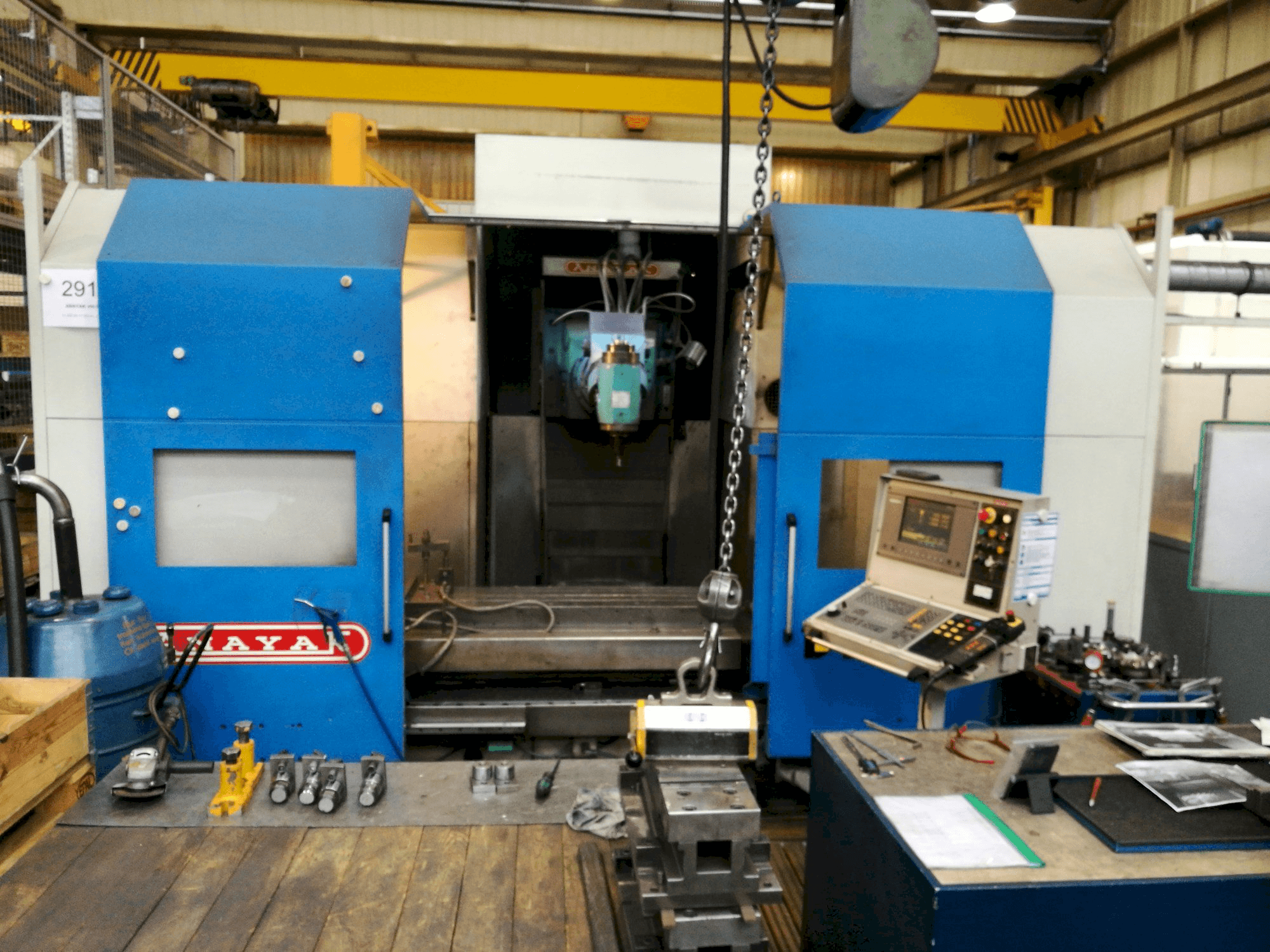 Vooraanzicht van ANAYAK VH-1800 machine