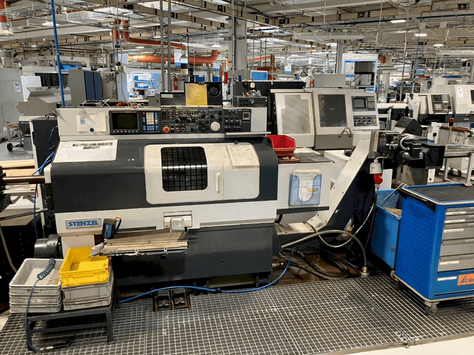 Vooraanzicht van NAKAMURA TMC 15 machine