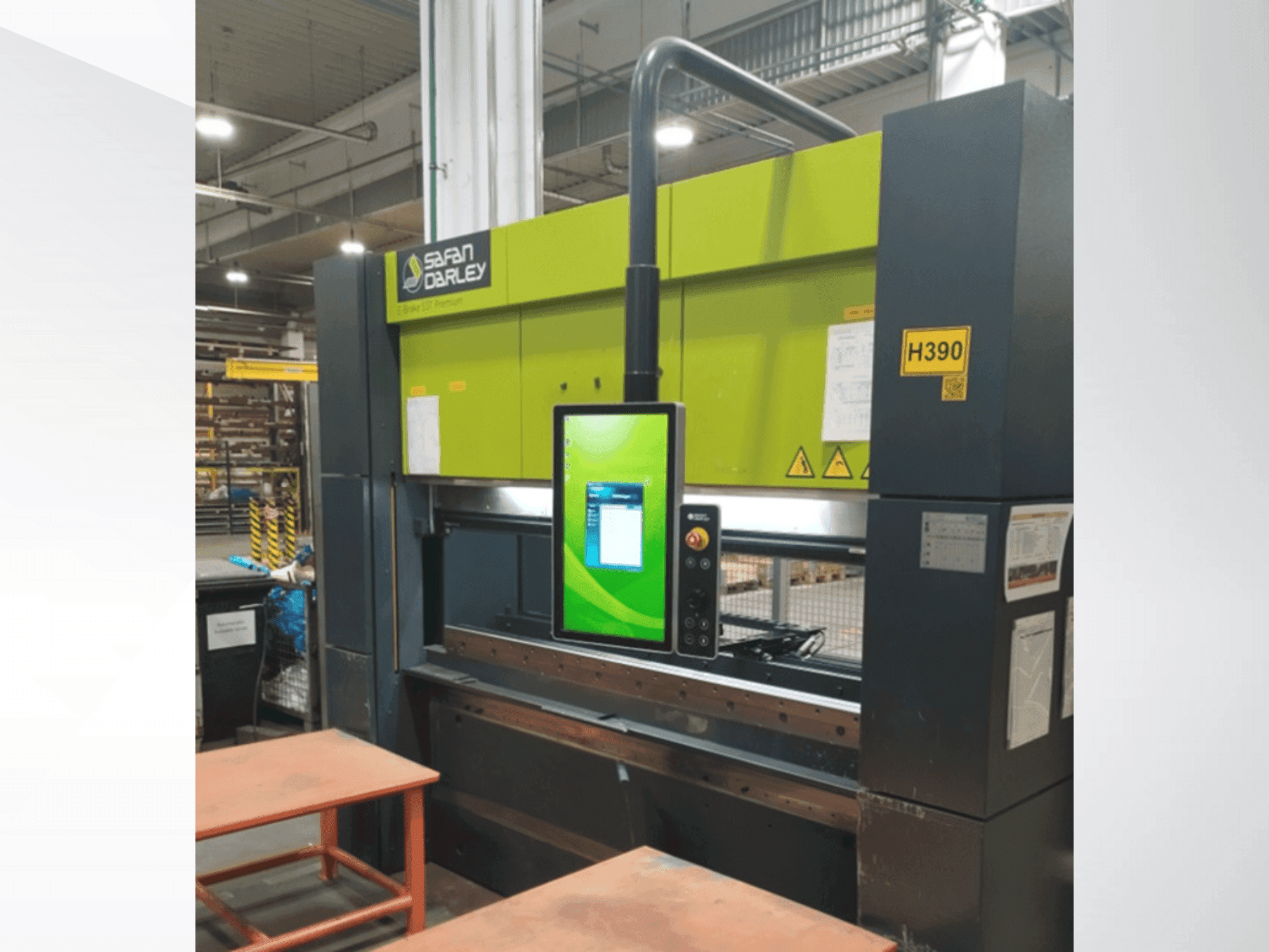 Vooraanzicht van Safan SAFAN DARLEY E-BRAKE premium 50-2050 machine