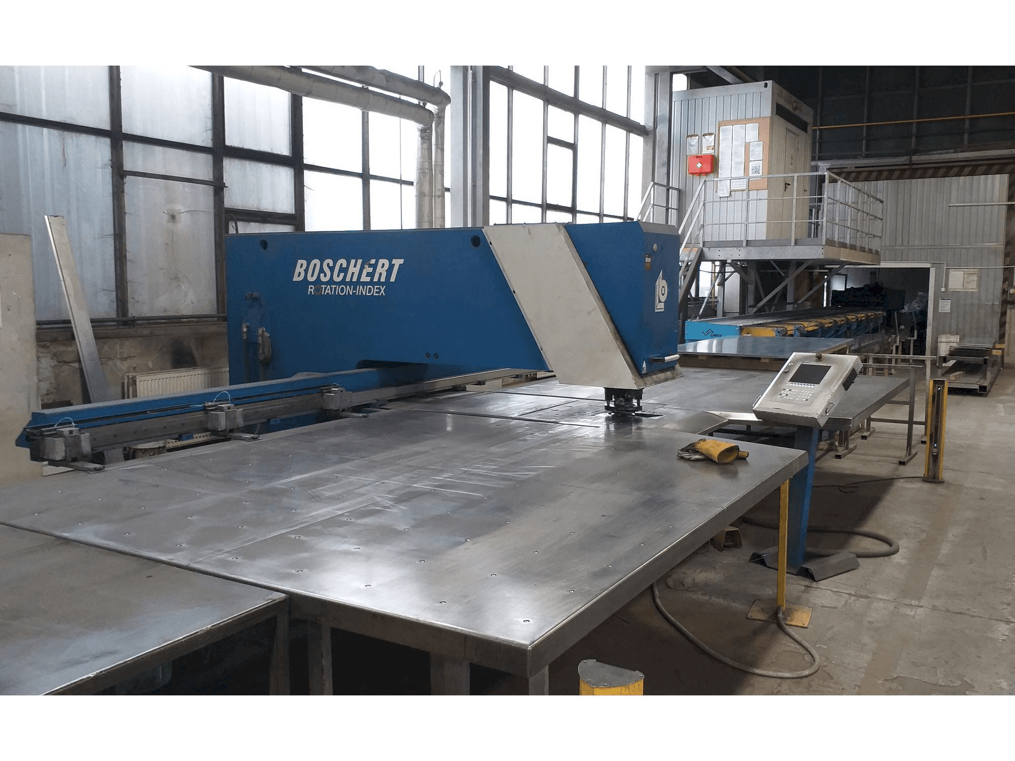 Vooraanzicht van Boschert Ecco Line Compact CNC32060 machine