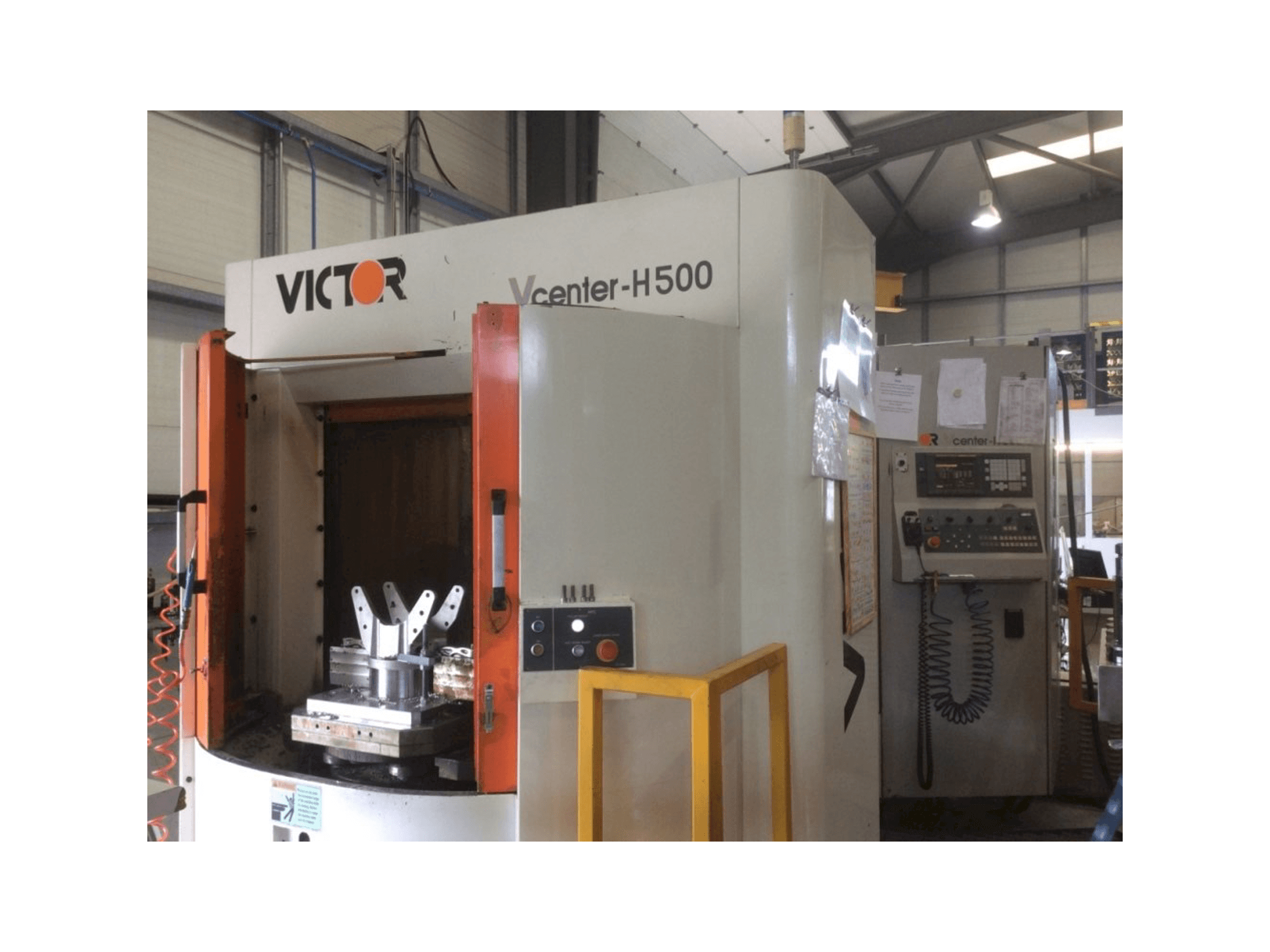 Vooraanzicht van Victor H 500 machine