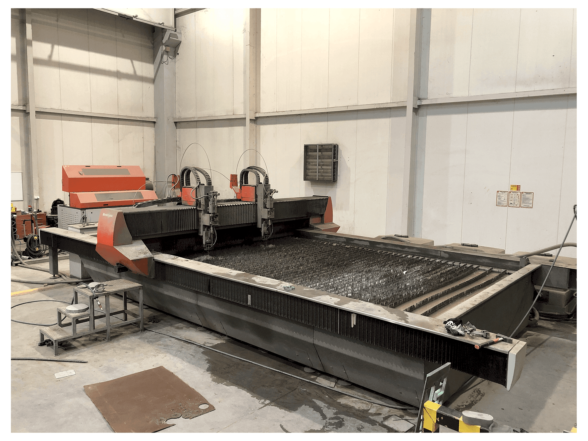 Vooraanzicht van Bystronic ByJet Flex 6030 machine