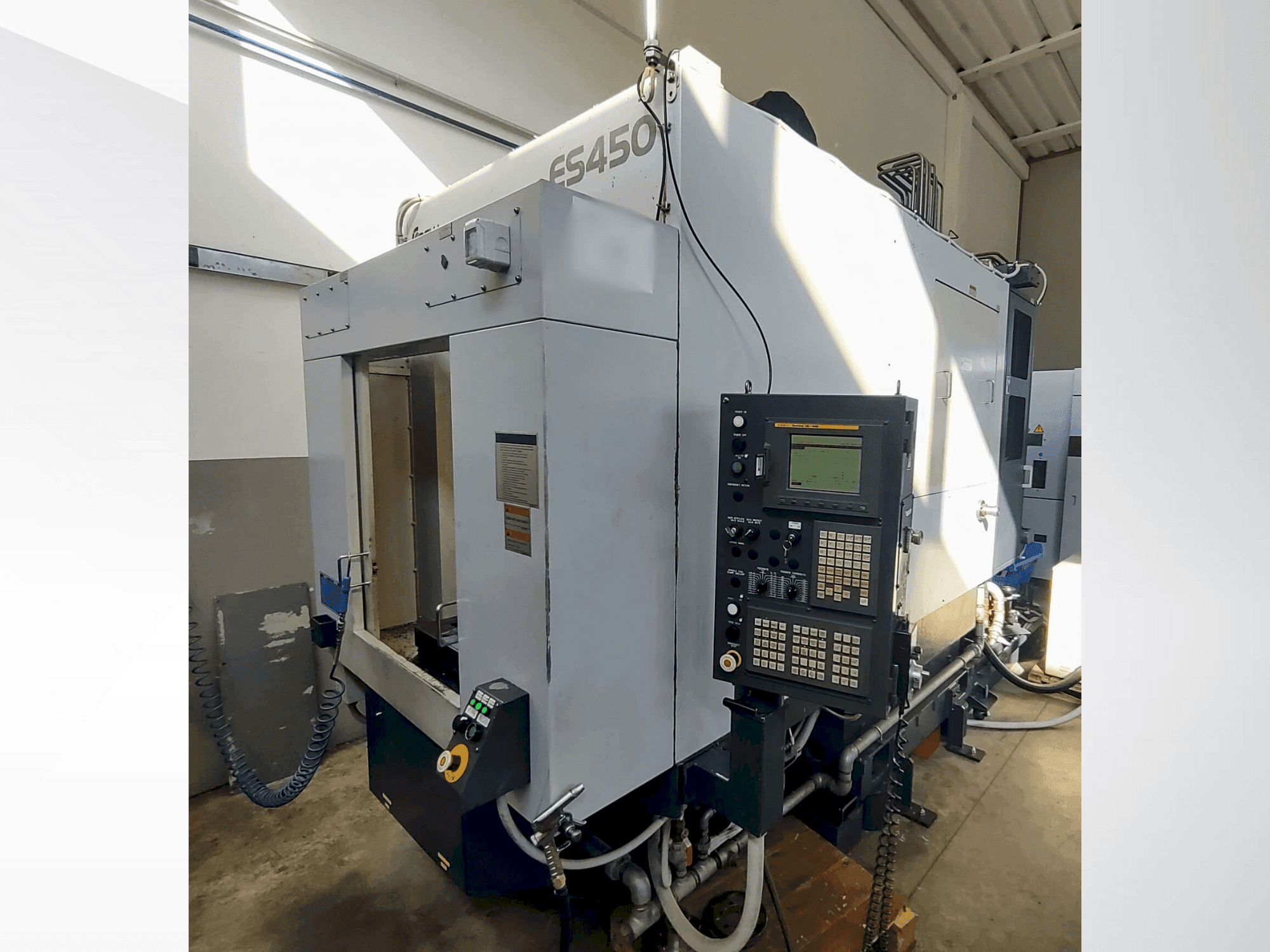 Vooraanzicht van Enshu ES450 machine