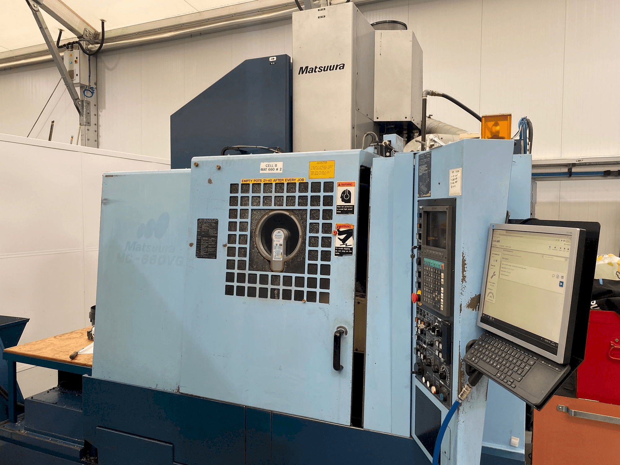 Vooraanzicht van Matsuura MC-660VG machine