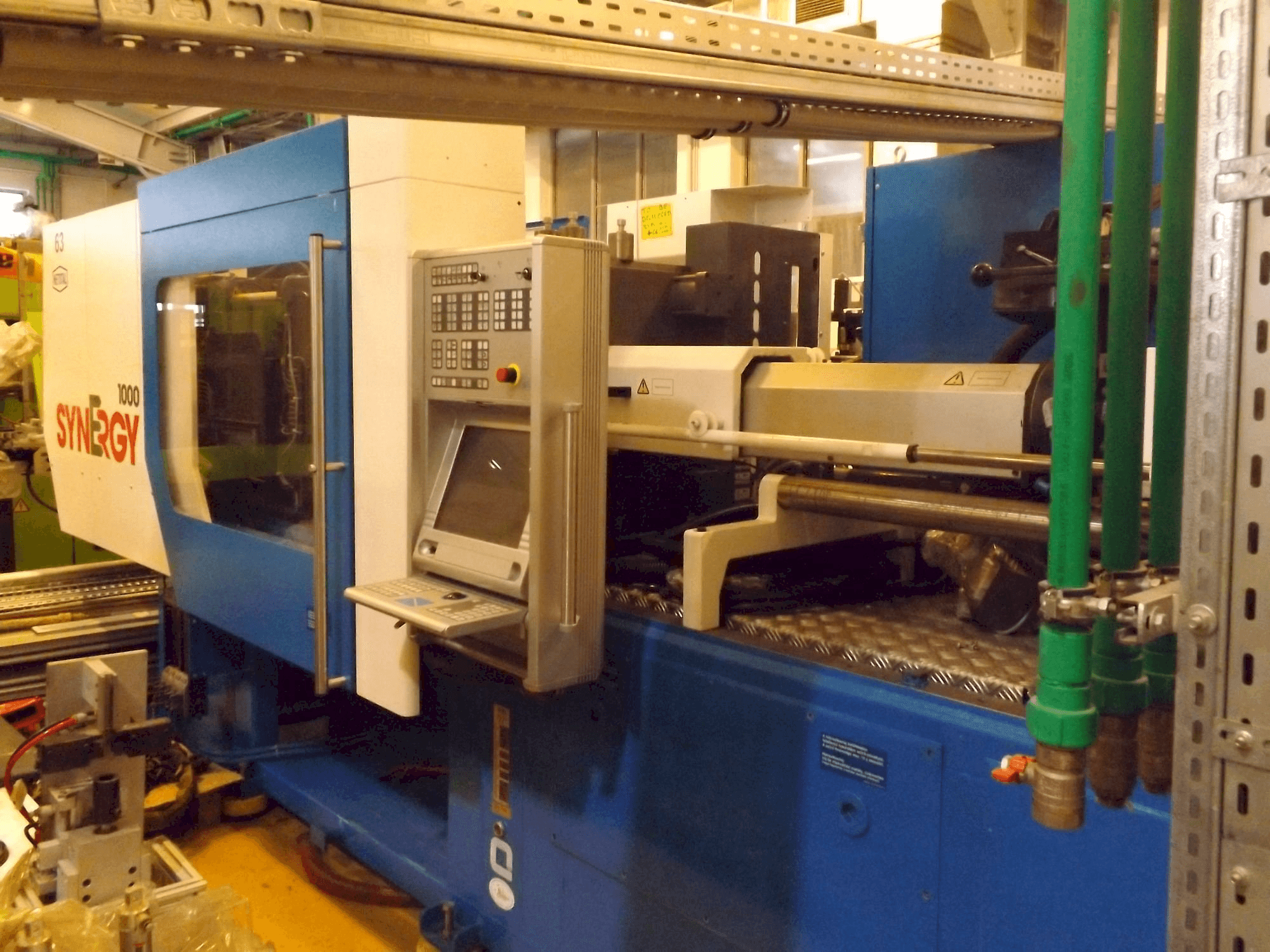 Vooraanzicht van Netstal Synergy 1000 230-110 machine