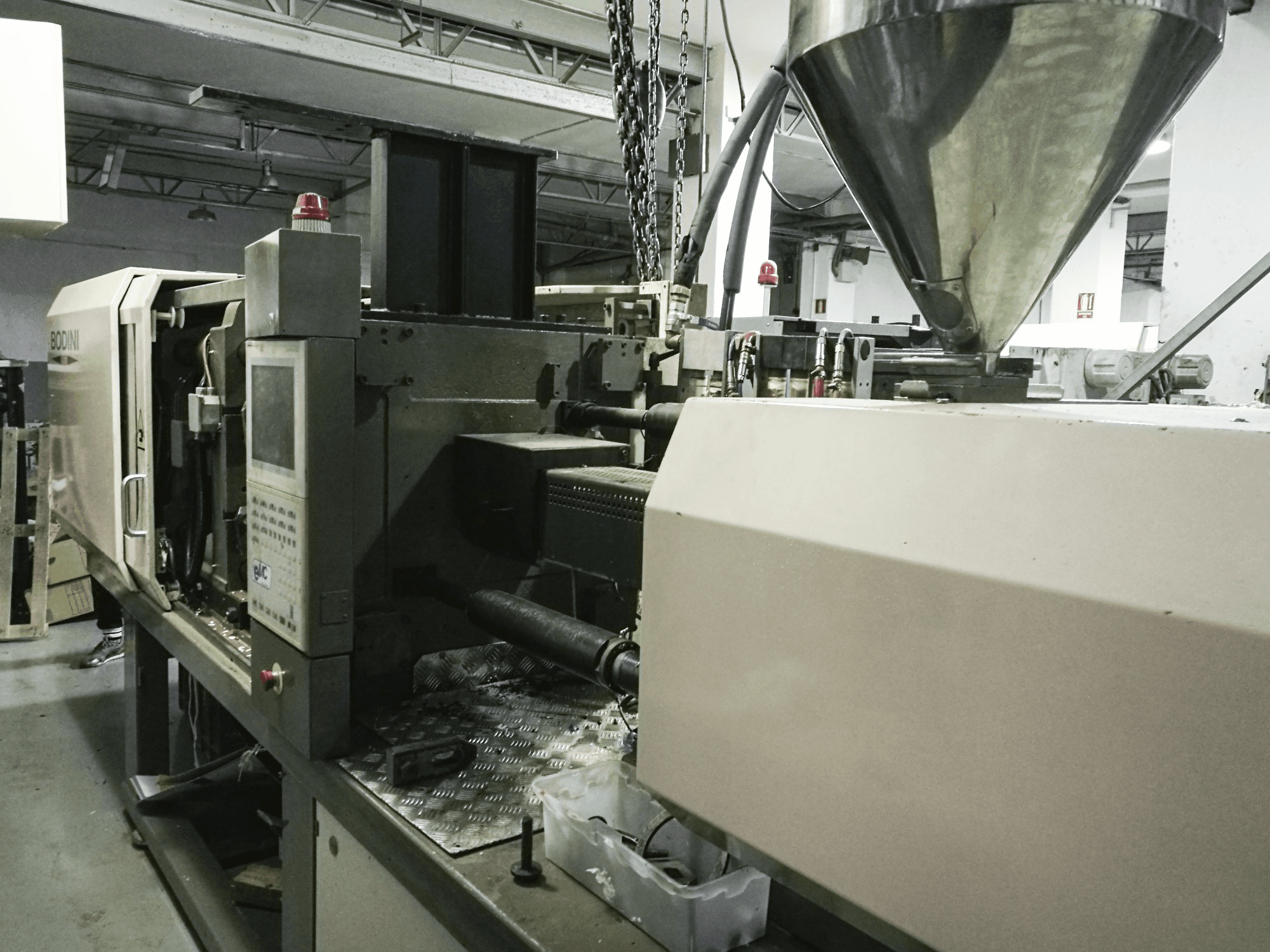 Recht aanzicht van BODINI ELEDRIVE 165 machine