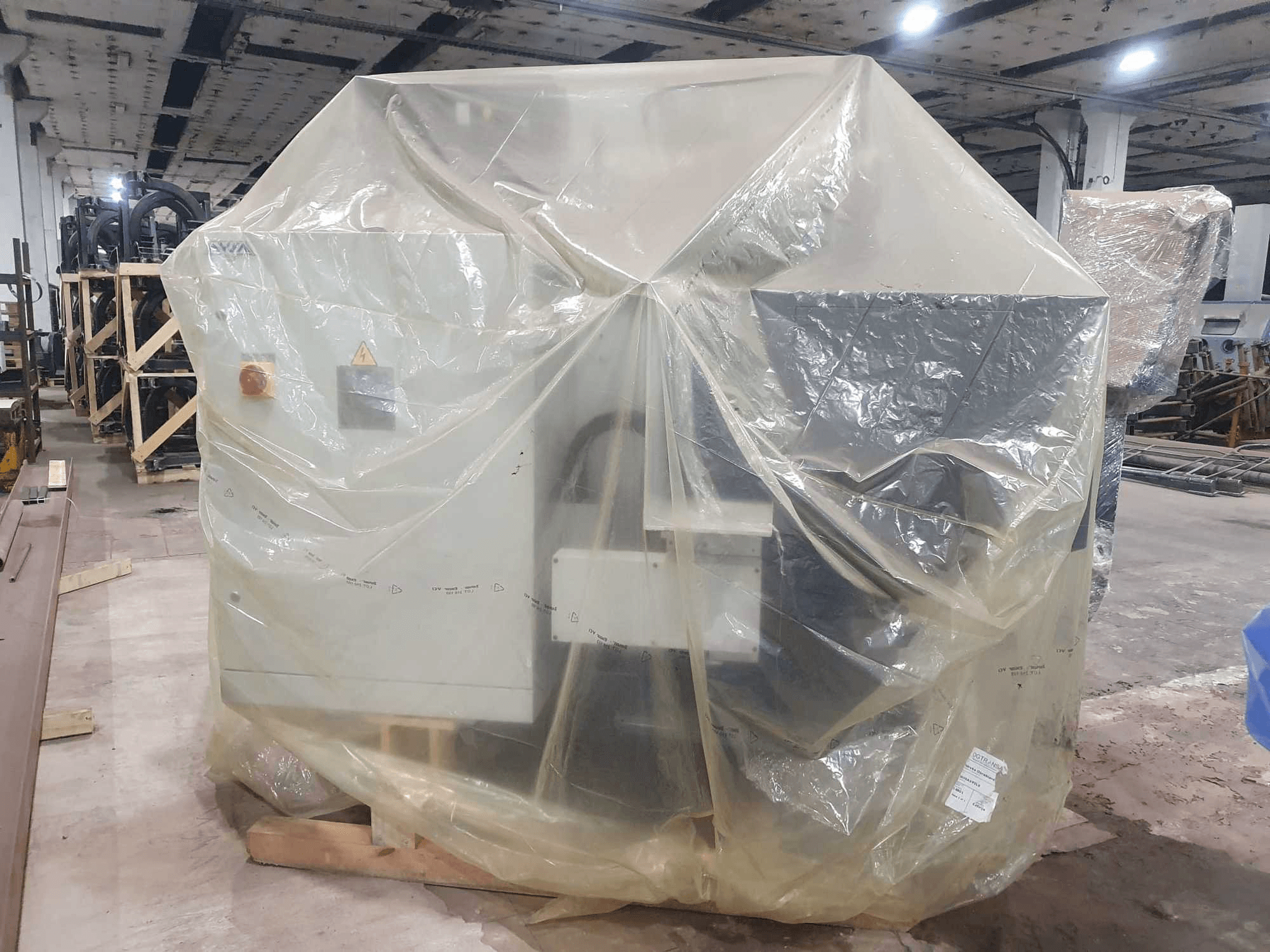 Vooraanzicht van Avia FOP FNE 50P machine