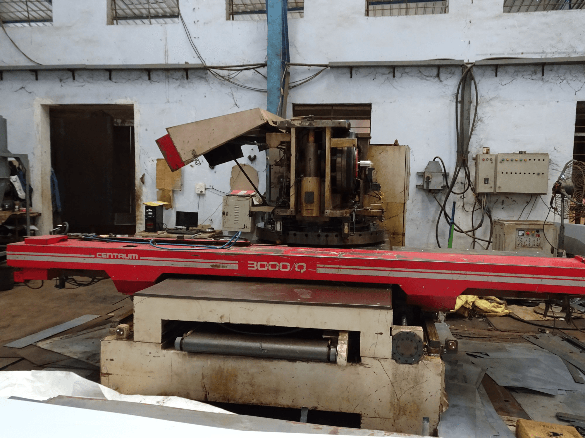 Vooraanzicht van Murata Wiedemann C-3000 machine