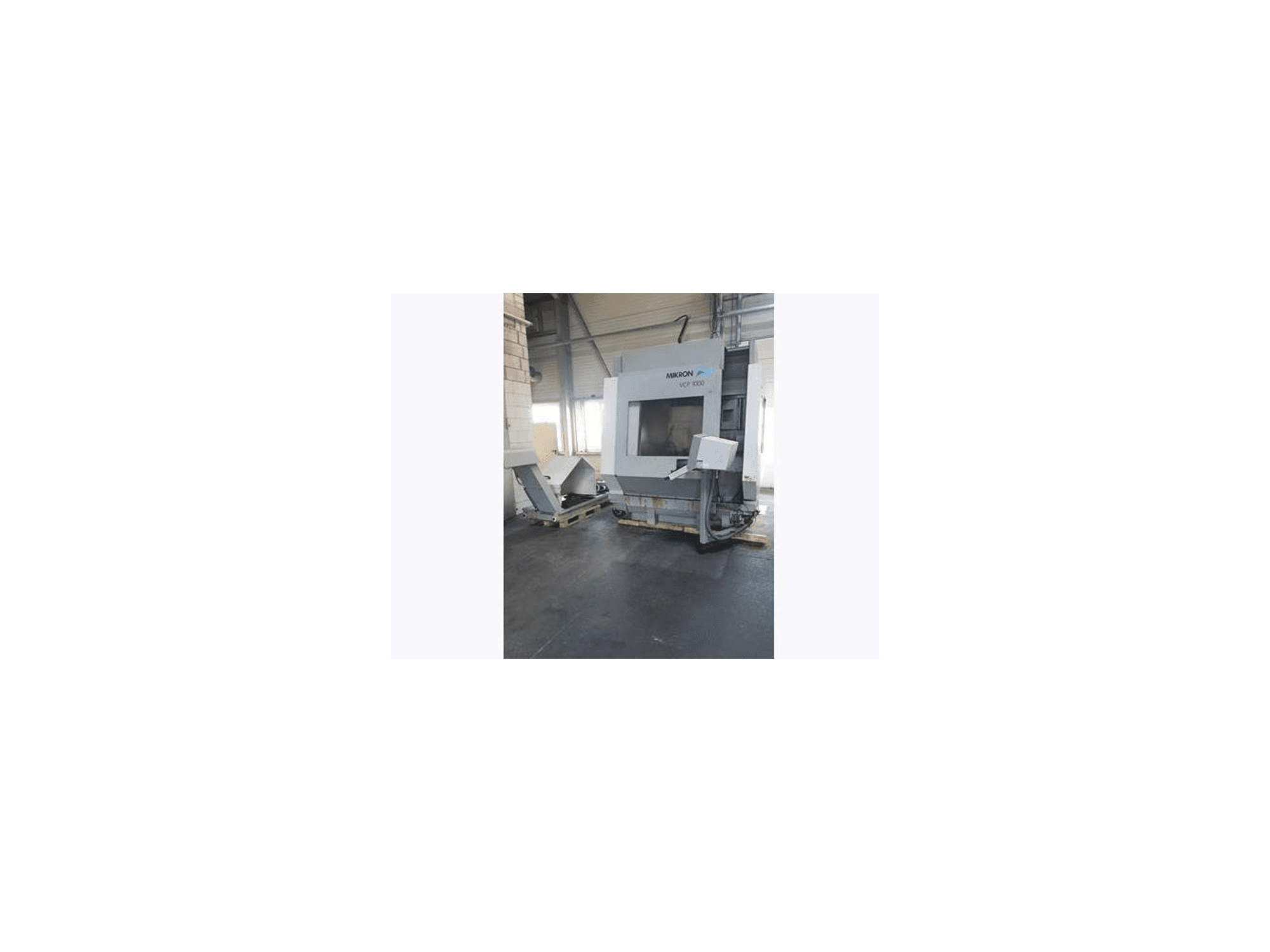 Vooraanzicht van MIKRON VCP 1000 machine