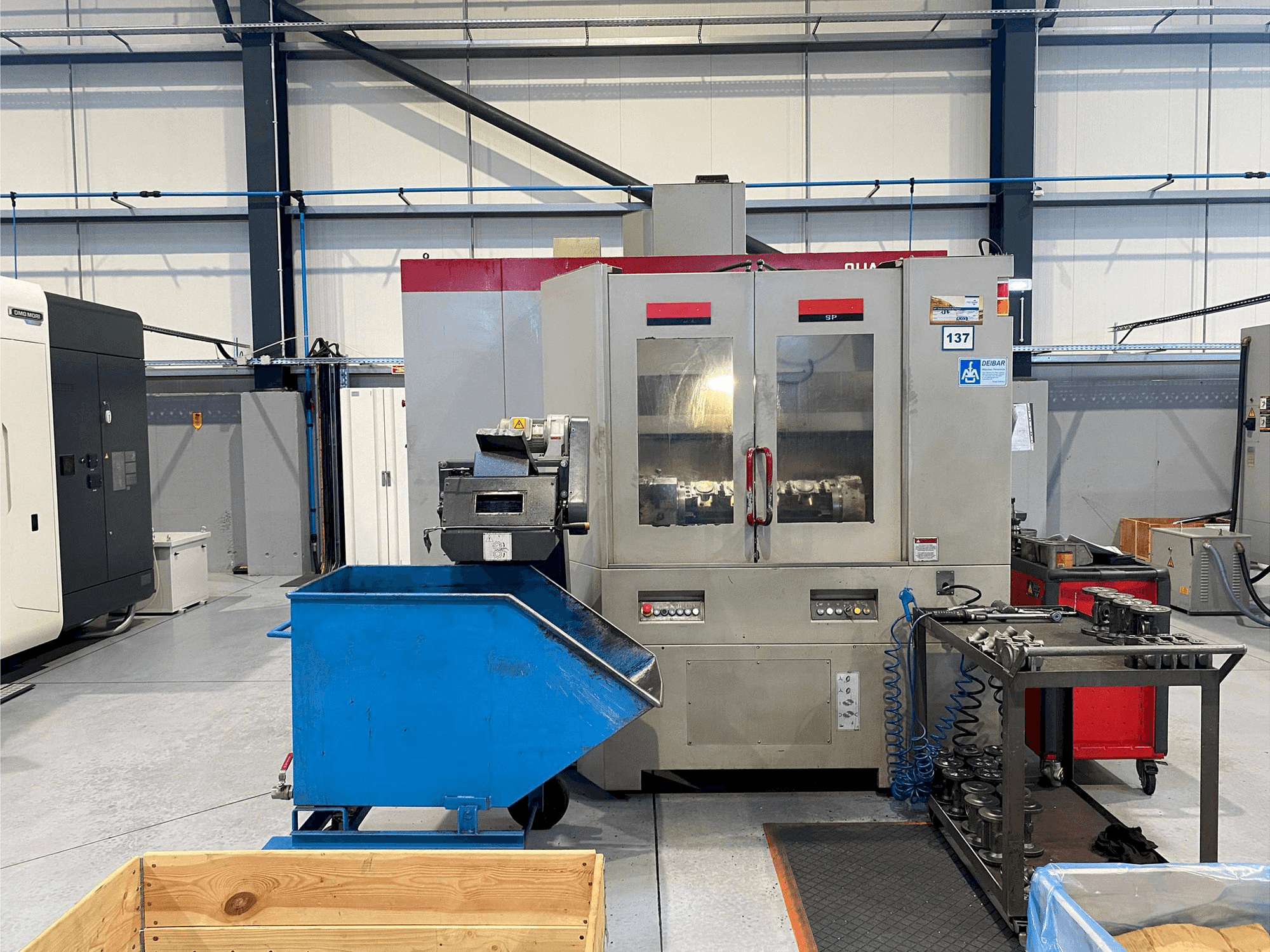 Vooraanzicht van Quaser MK603SP/12B machine