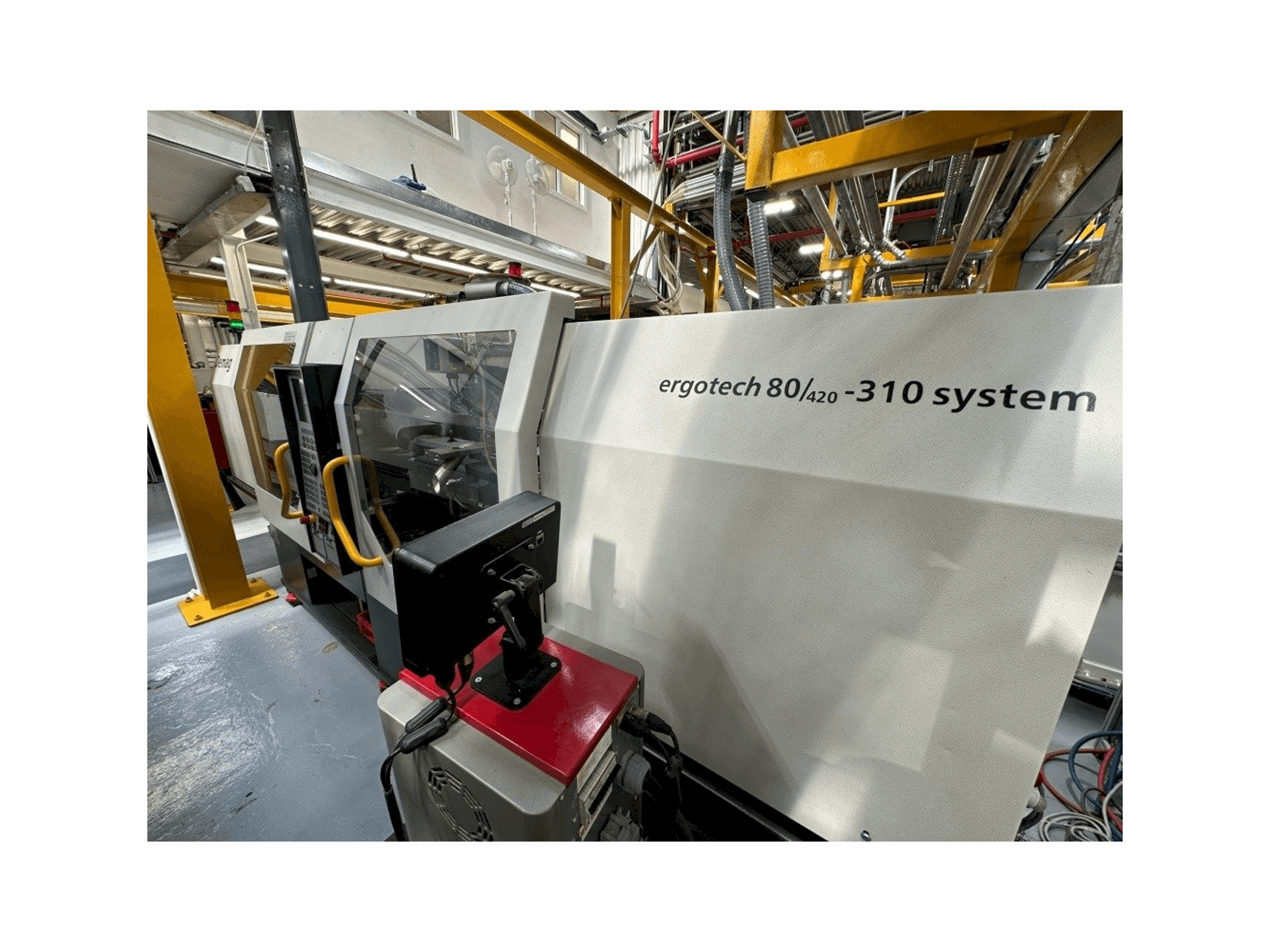 Vooraanzicht van DEMAG Ergotech 80/420-310 System machine