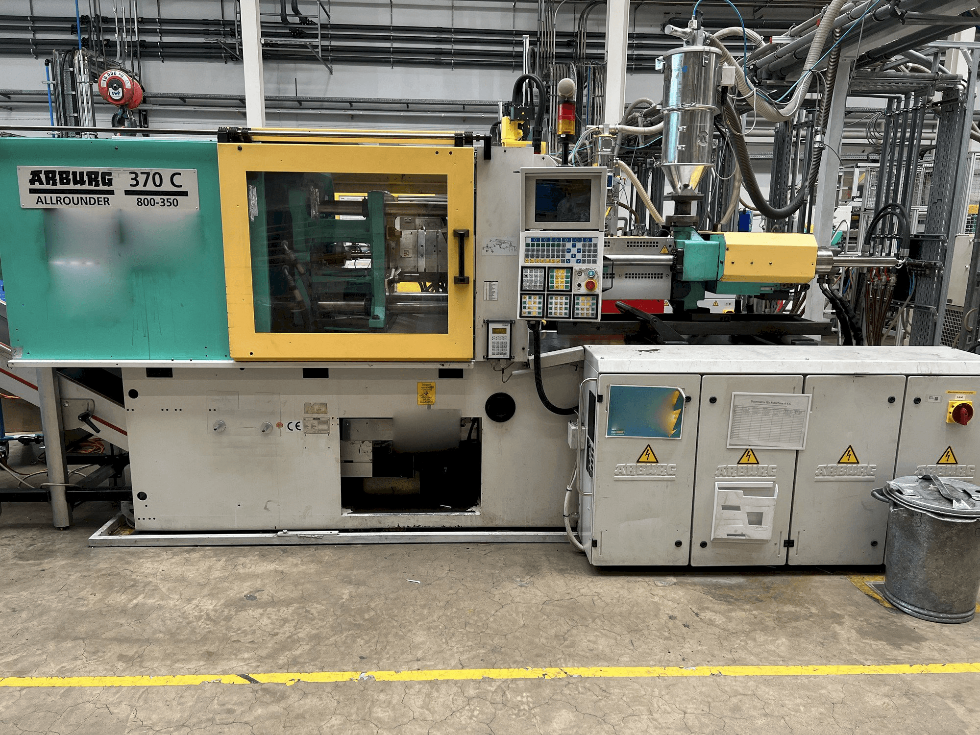 Vooraanzicht van Arburg 370C-800-350 machine