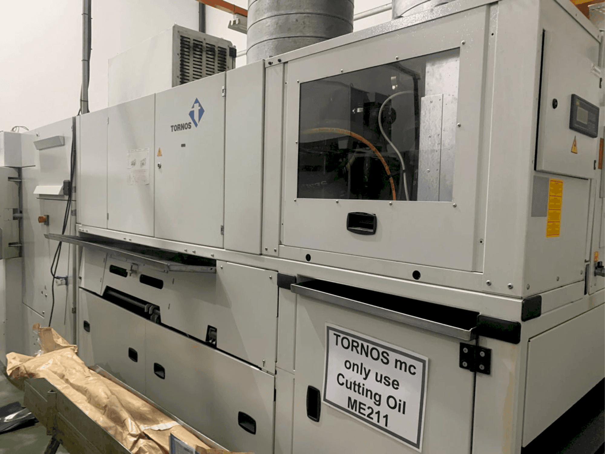 Vooraanzicht van TORNOS MultiSWiss 6x14 machine