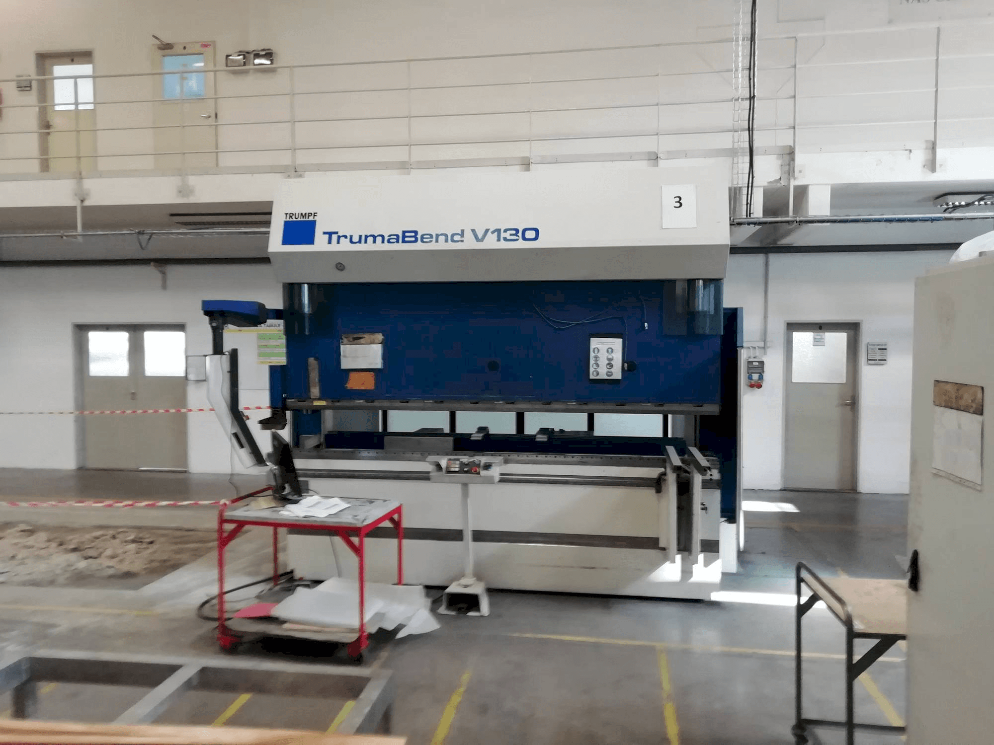 Vooraanzicht van Trumpf TrumaBend V130 machine