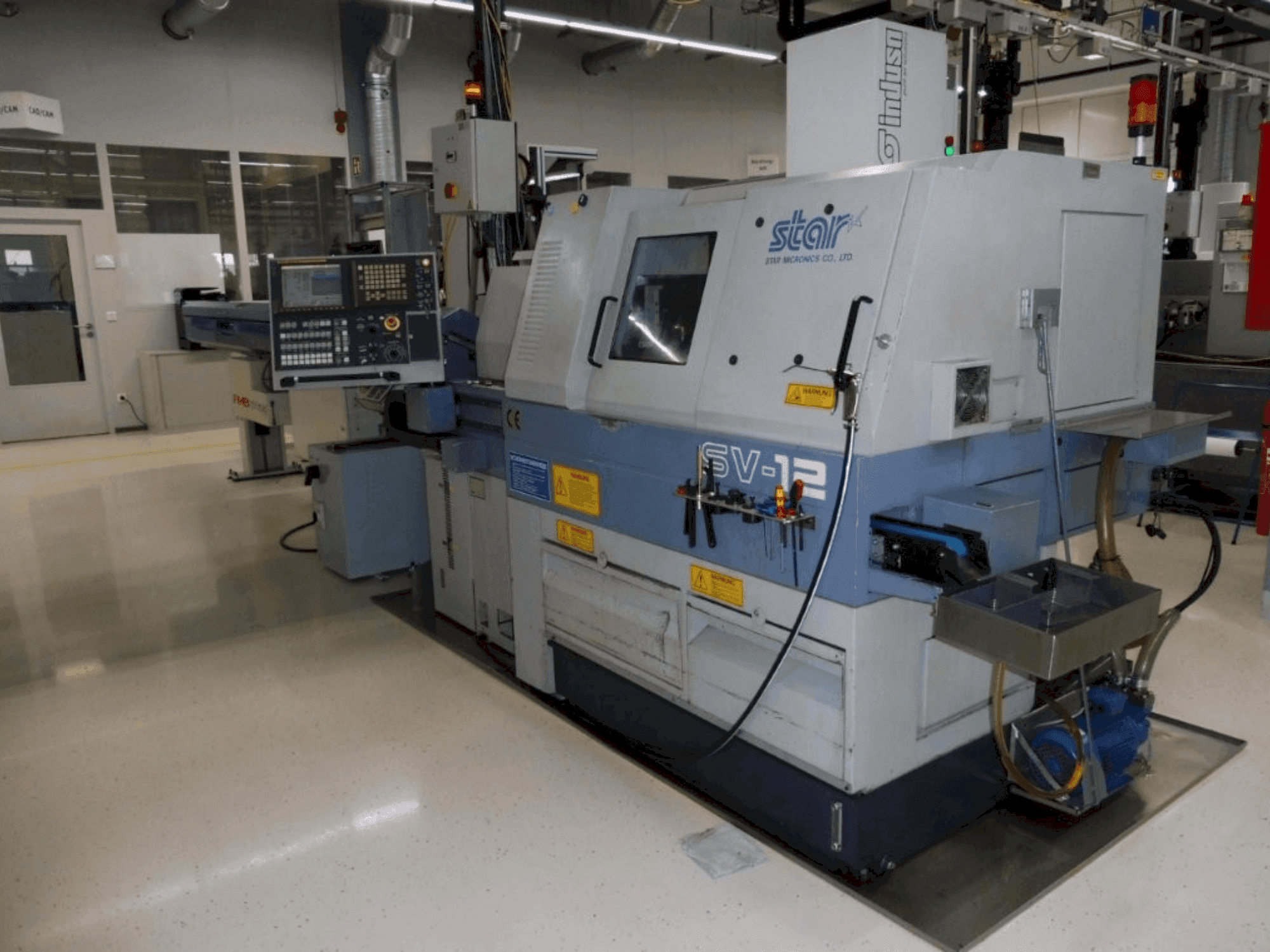Vooraanzicht van STAR MICRONICS SV-12 machine