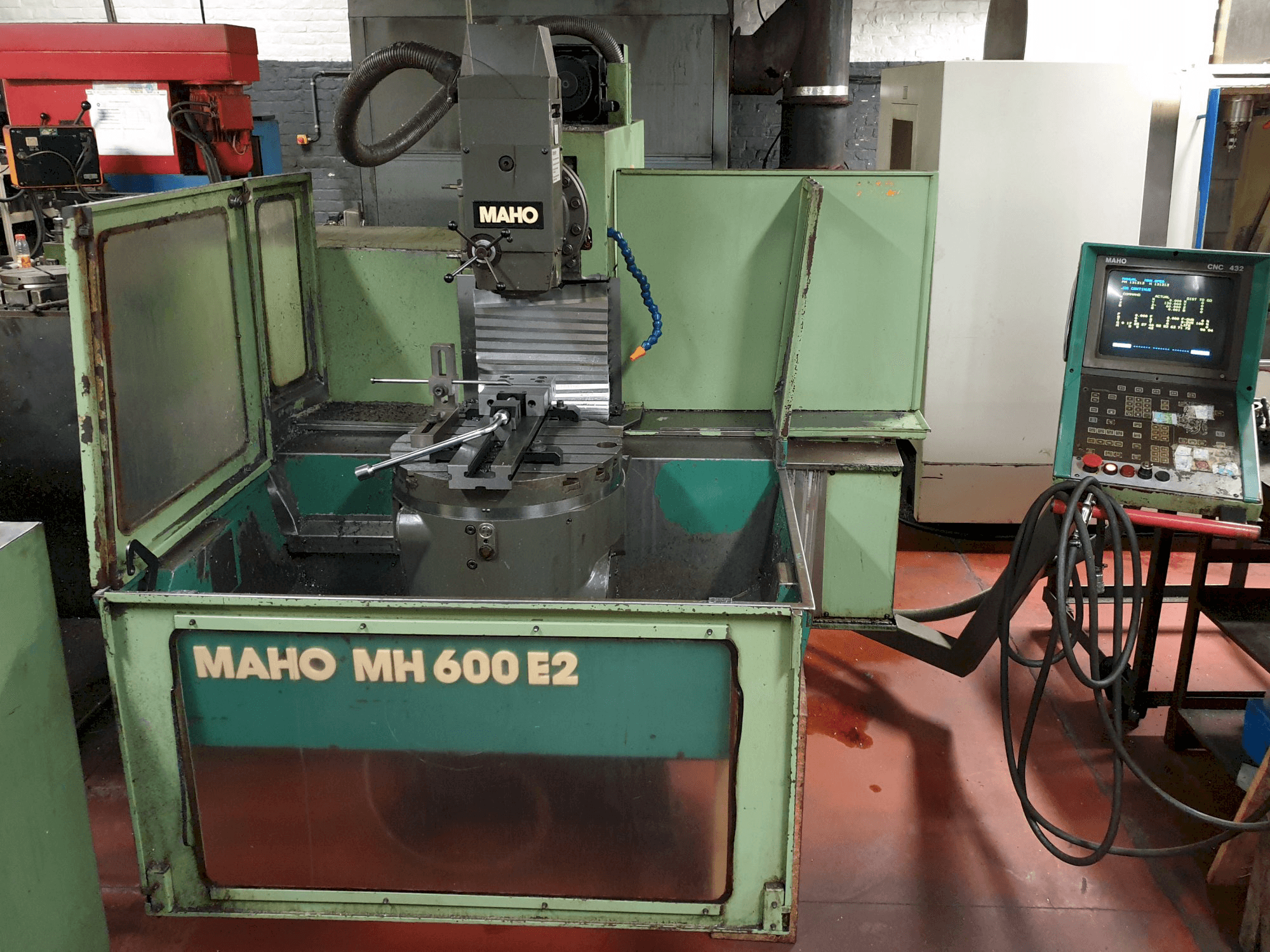 Vooraanzicht van Maho MH 600 E2 machine