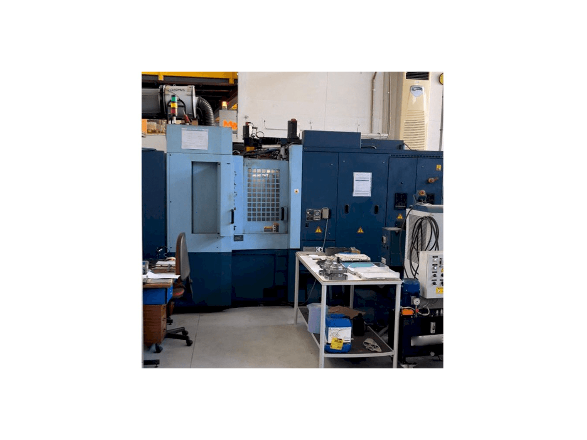 Vooraanzicht van Matsuura H-PLUS 405 machine