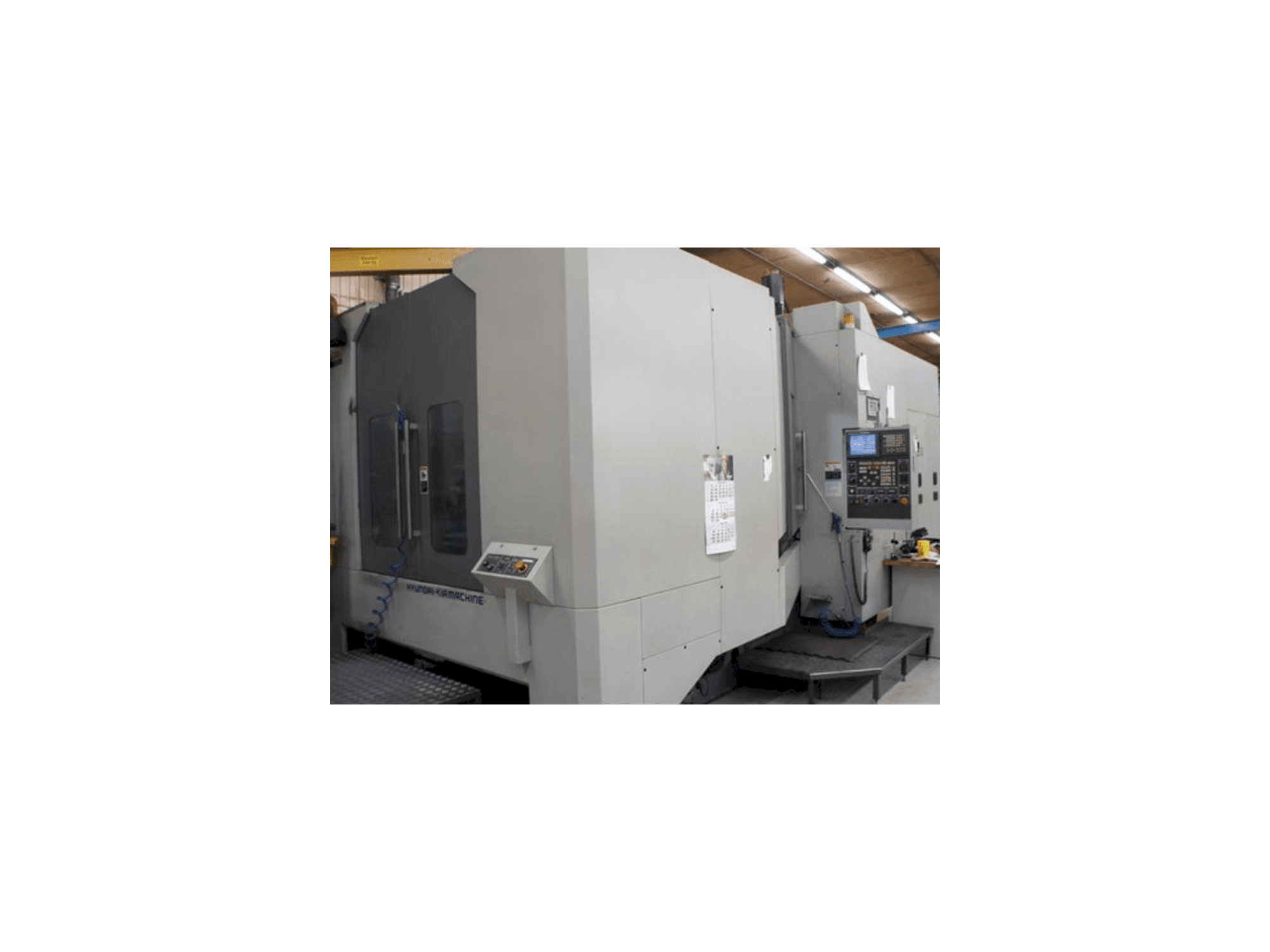 Vooraanzicht van Hyundai HS 630/800 machine