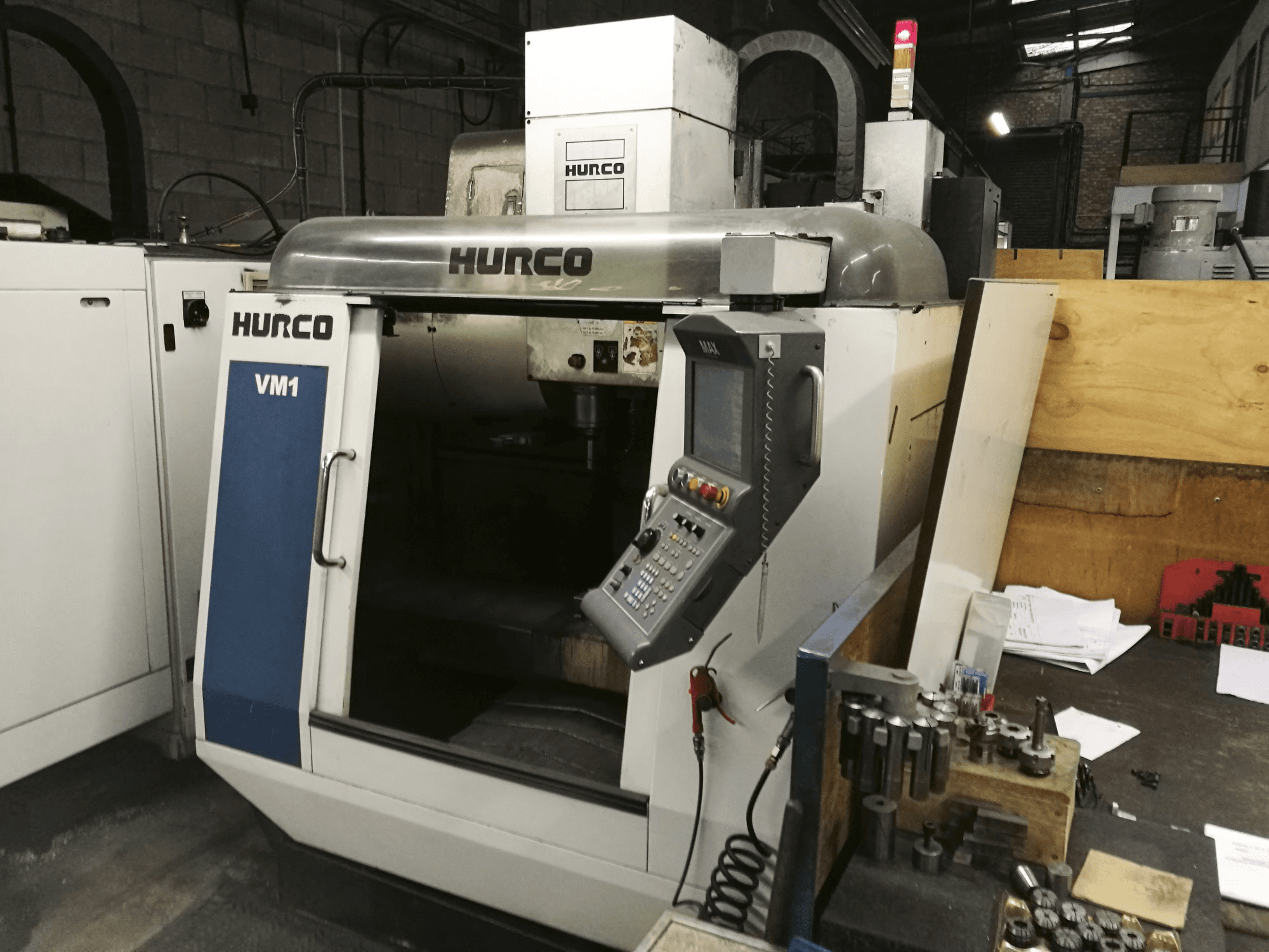 Besturingseenheid van Hurco VM1 VMC machine