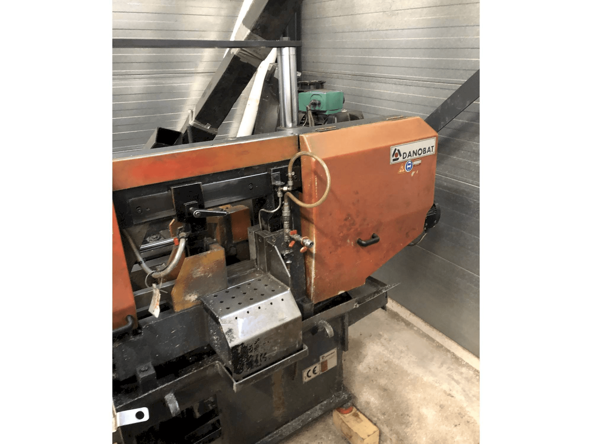 Vooraanzicht van DANOBAT CR 260 AF CN machine