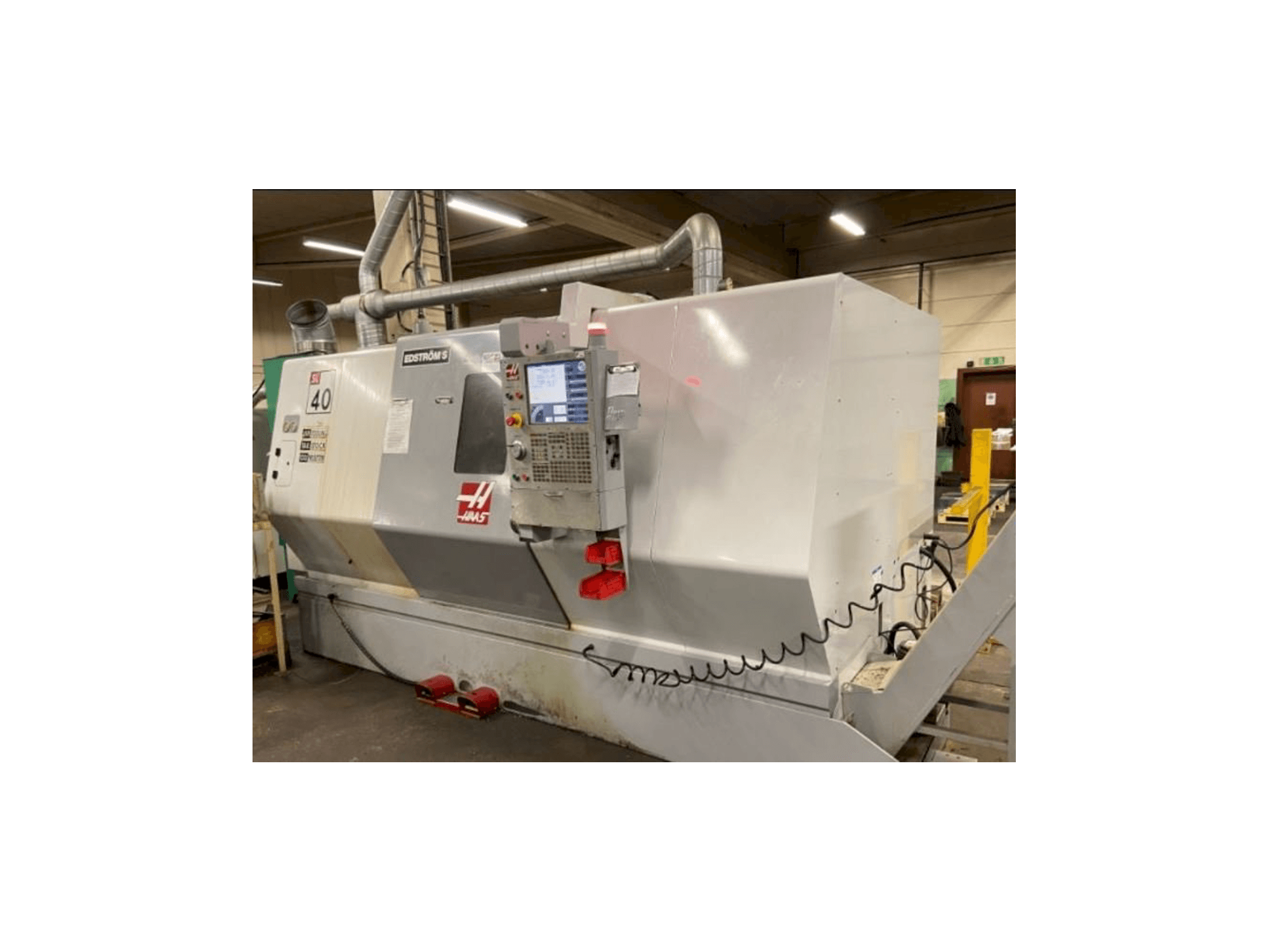 Vooraanzicht van HAAS SL-40 machine