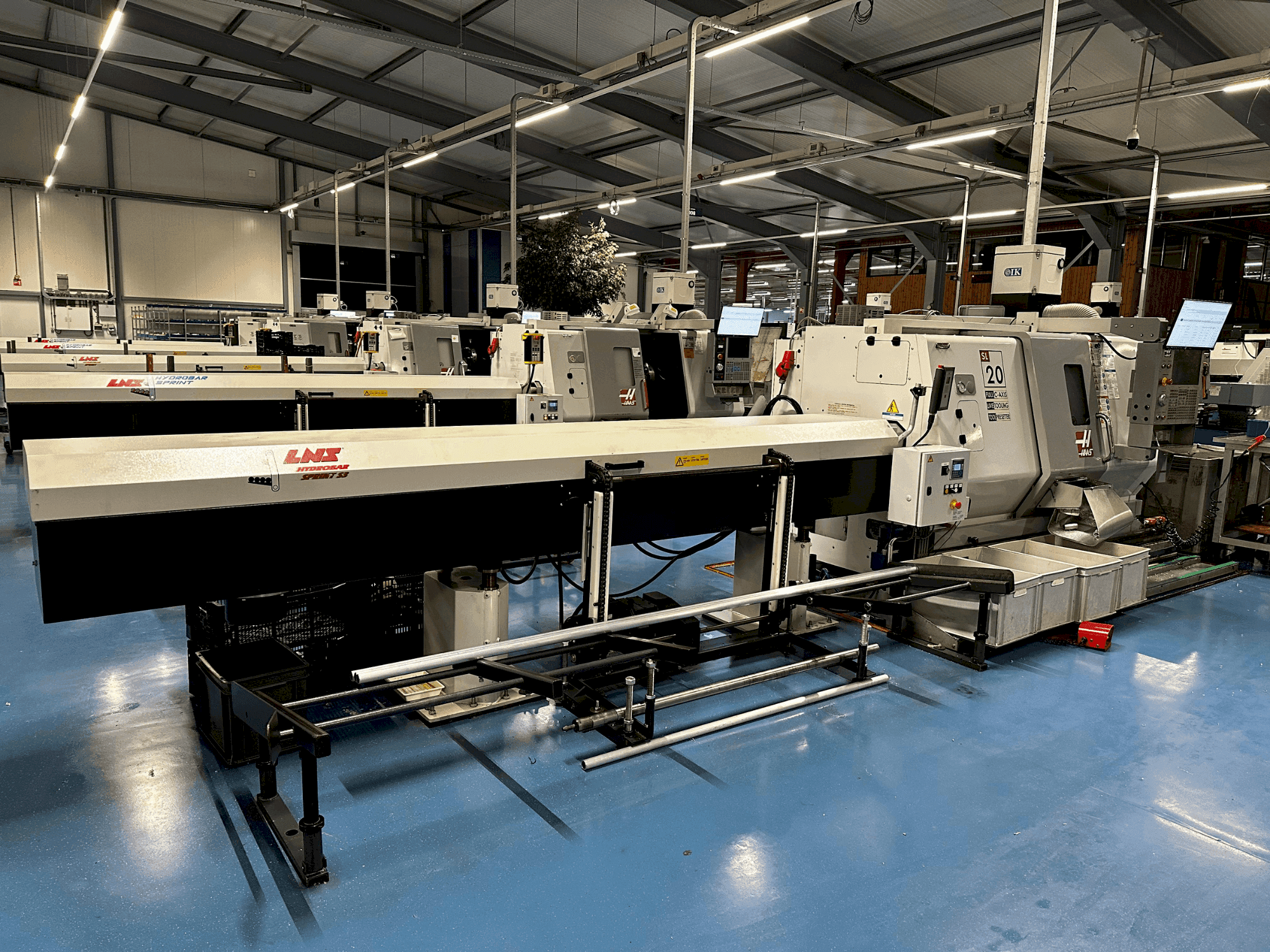 Vooraanzicht van HAAS SL-20HE machine