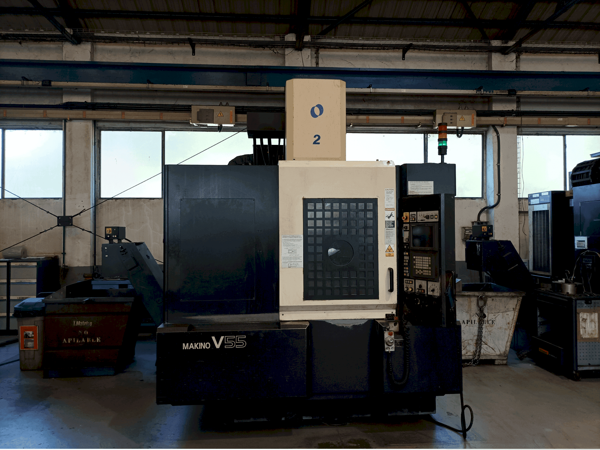 Vooraanzicht van Makino V55-A15 machine