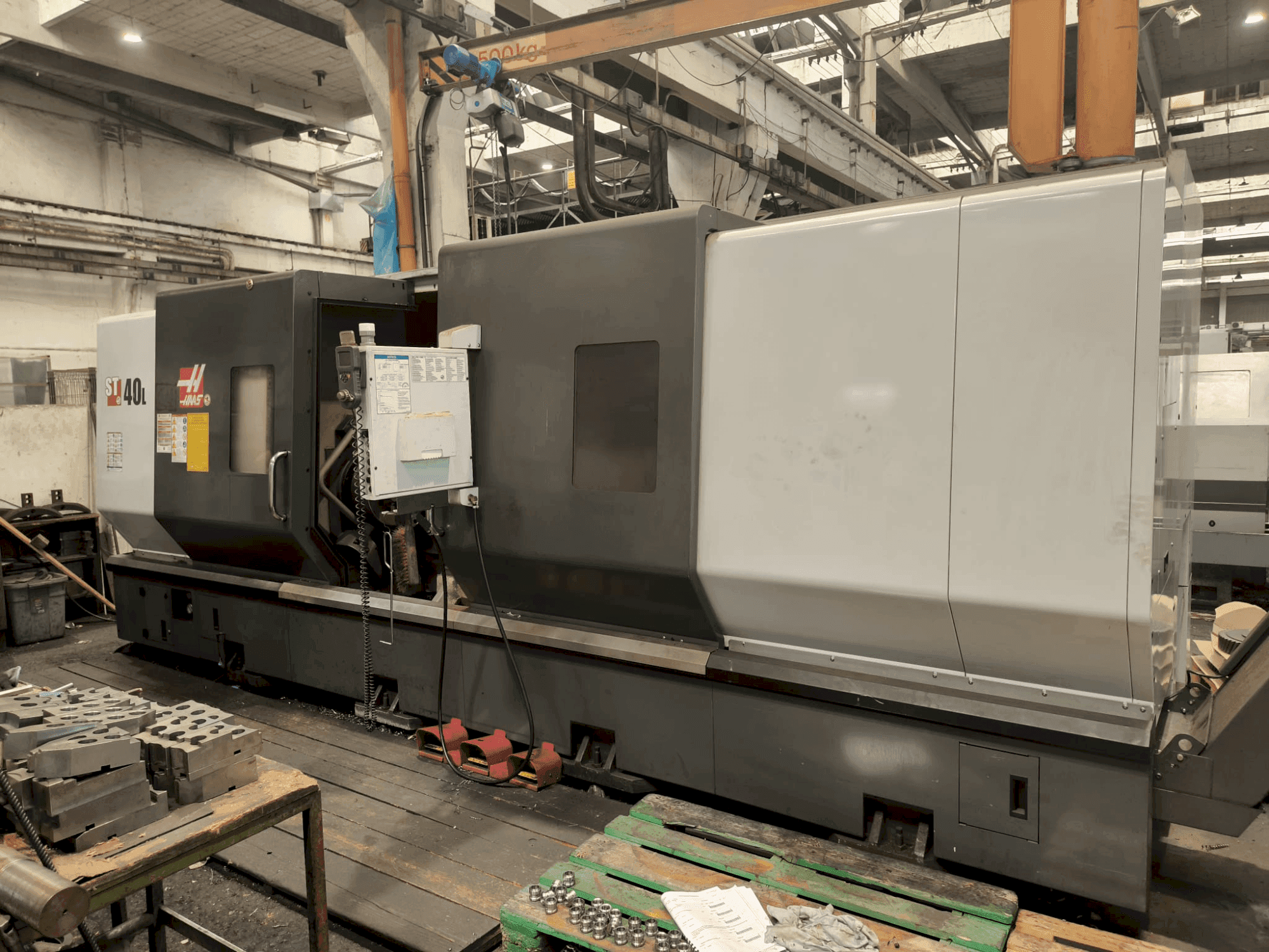 Vooraanzicht van HAAS ST40L machine