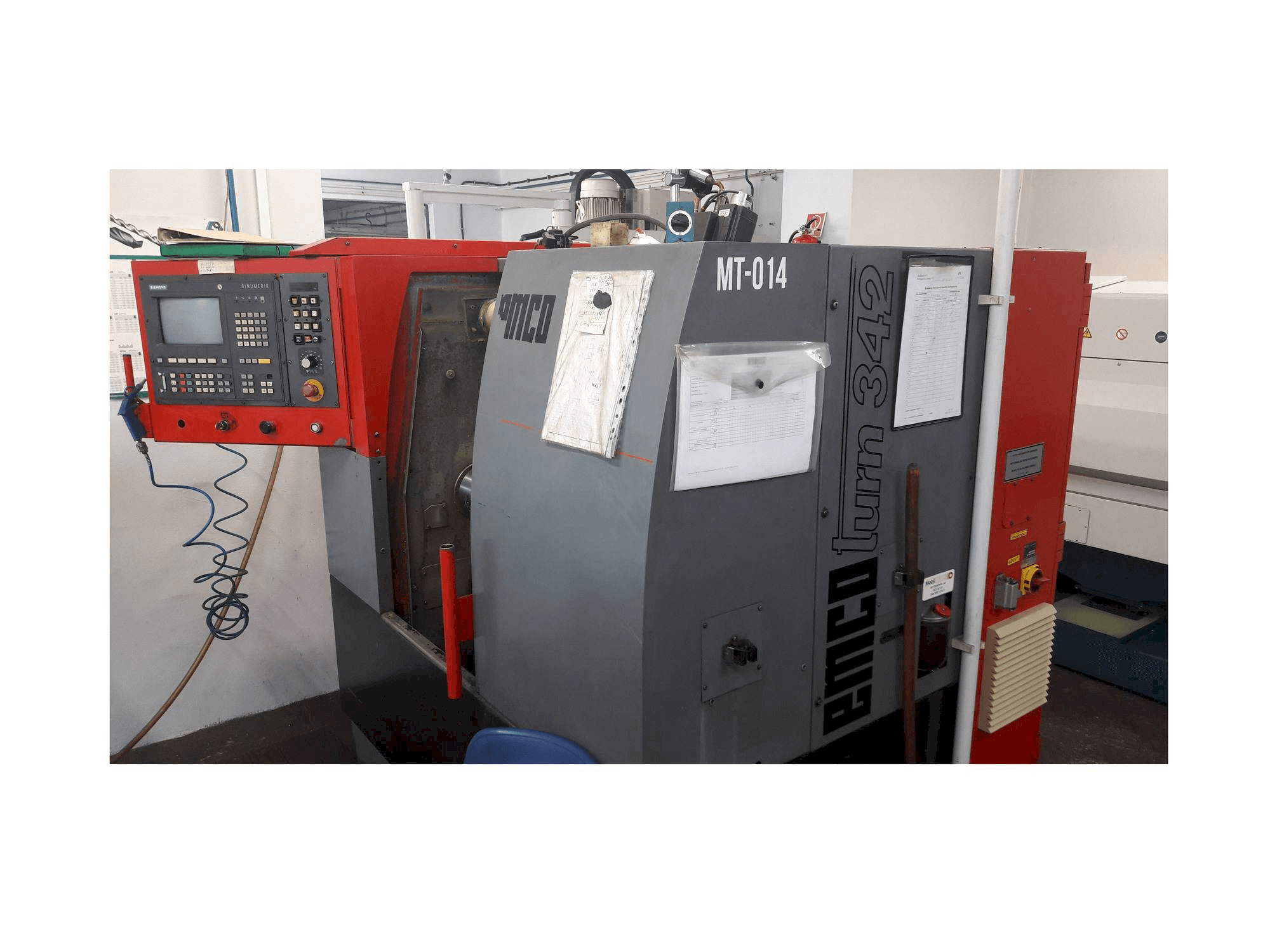 Vooraanzicht van EMCO EMCOTURN 342 machine