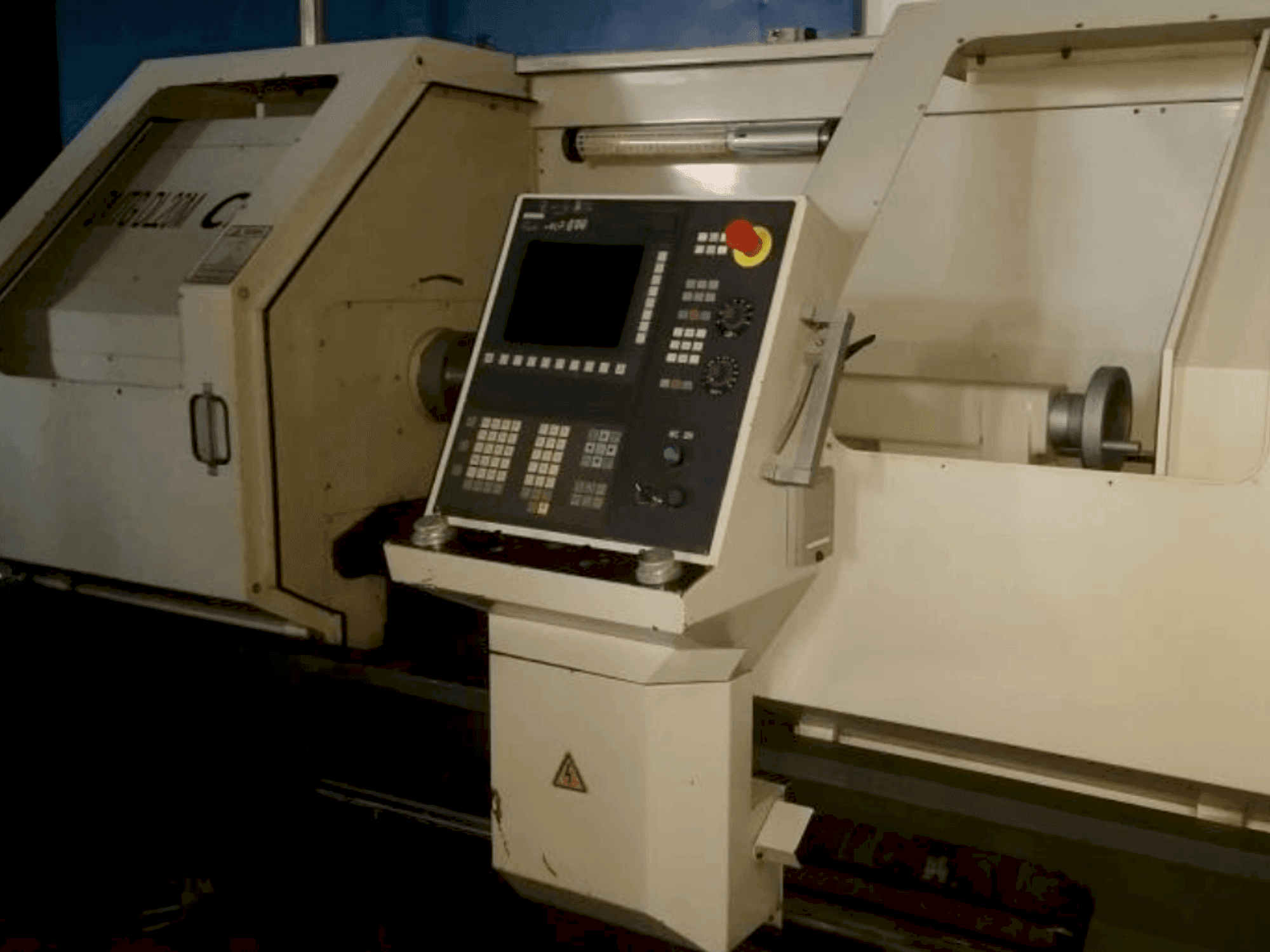 Vooraanzicht van Optimum L410 machine