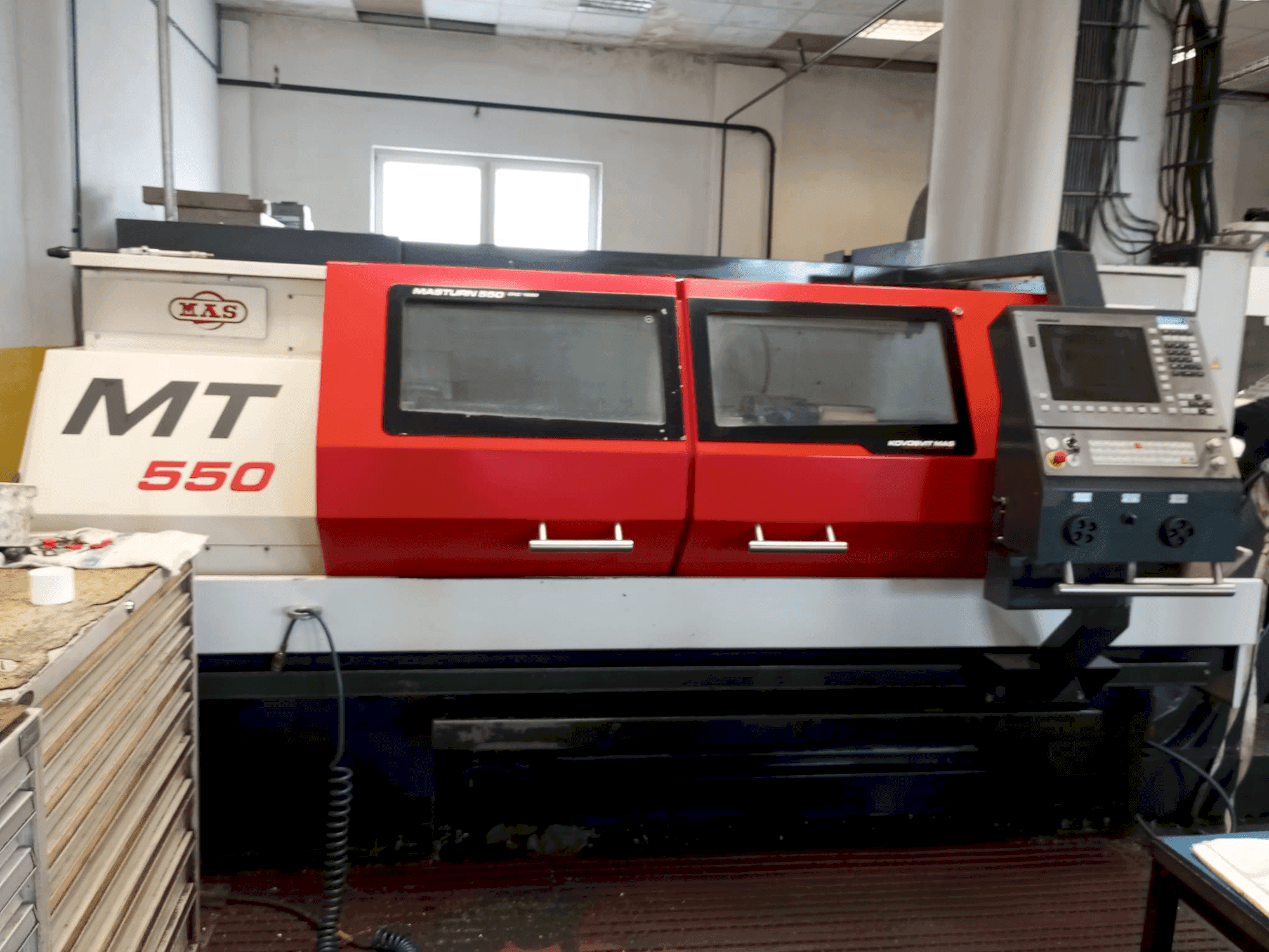 Vooraanzicht van KOVOSVIT MAS MASTURN 550i CNC 1500 machine
