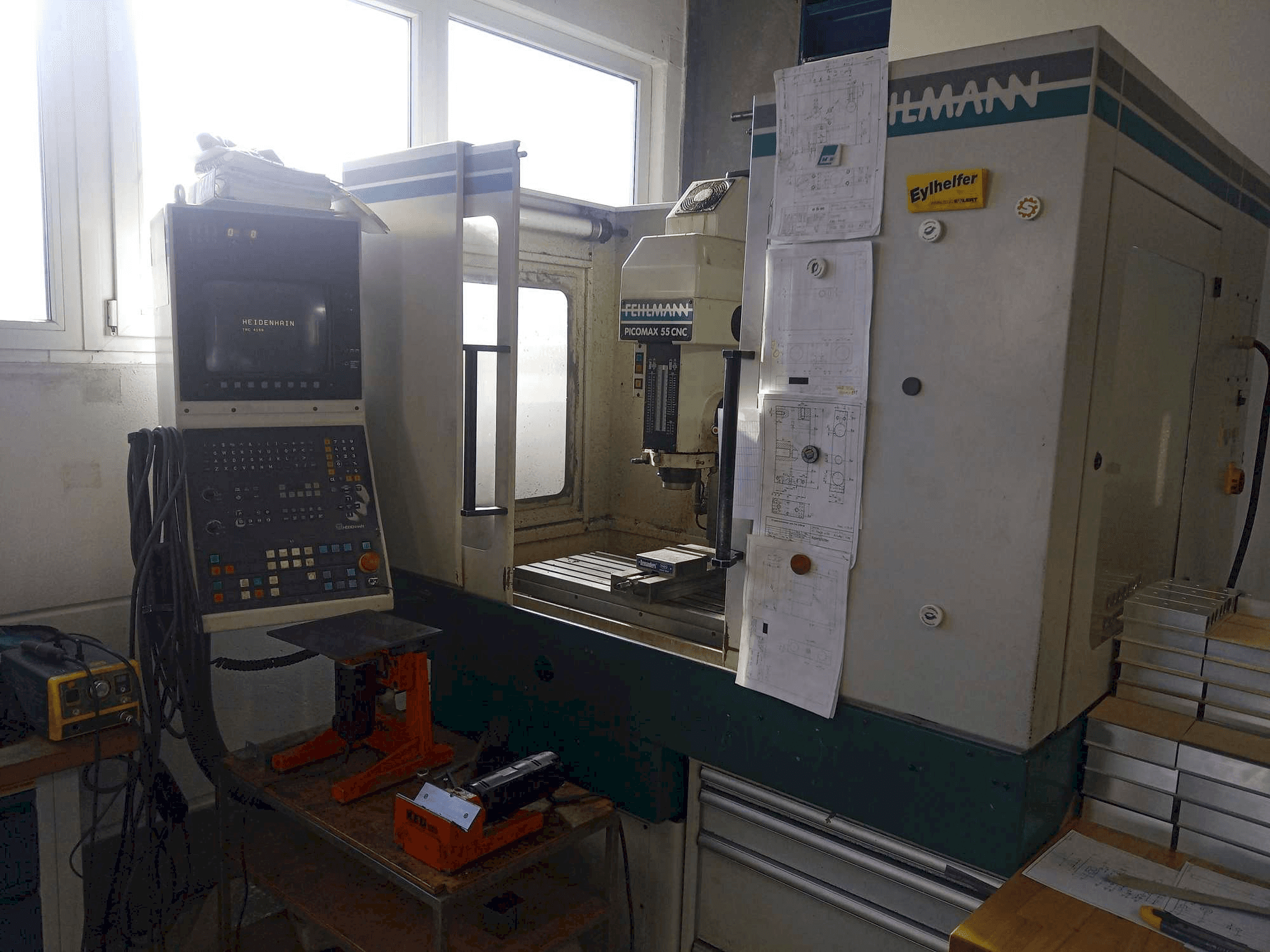 Vooraanzicht van FEHLMANN Picomax 55 CNC machine