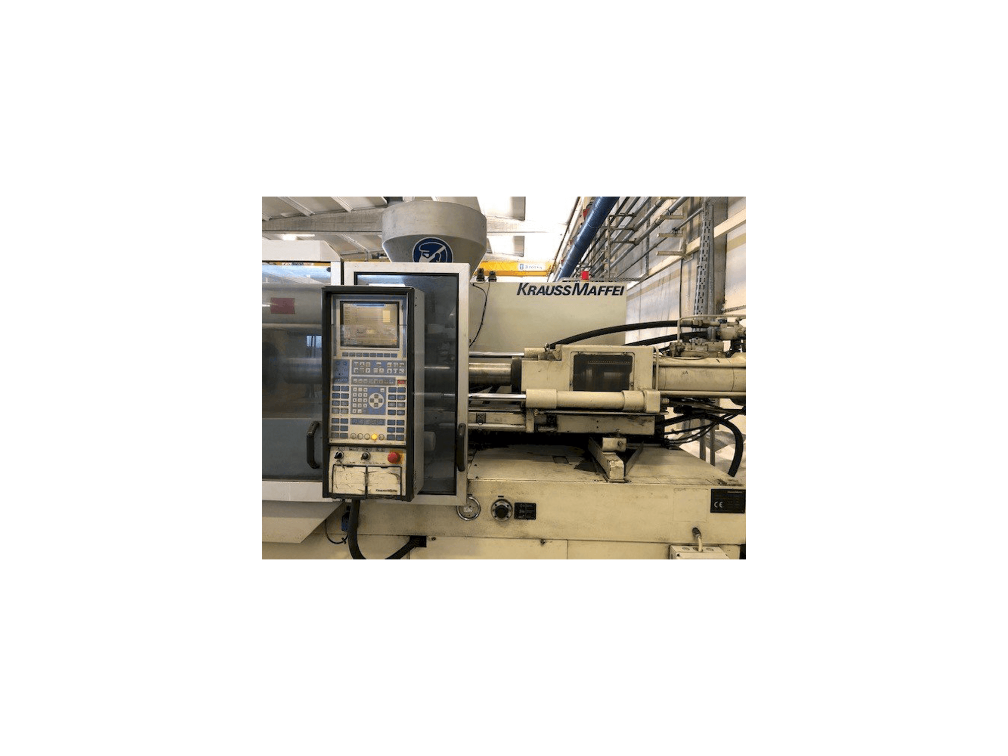 Vooraanzicht van Krauss Maffei 150-700 C2 machine