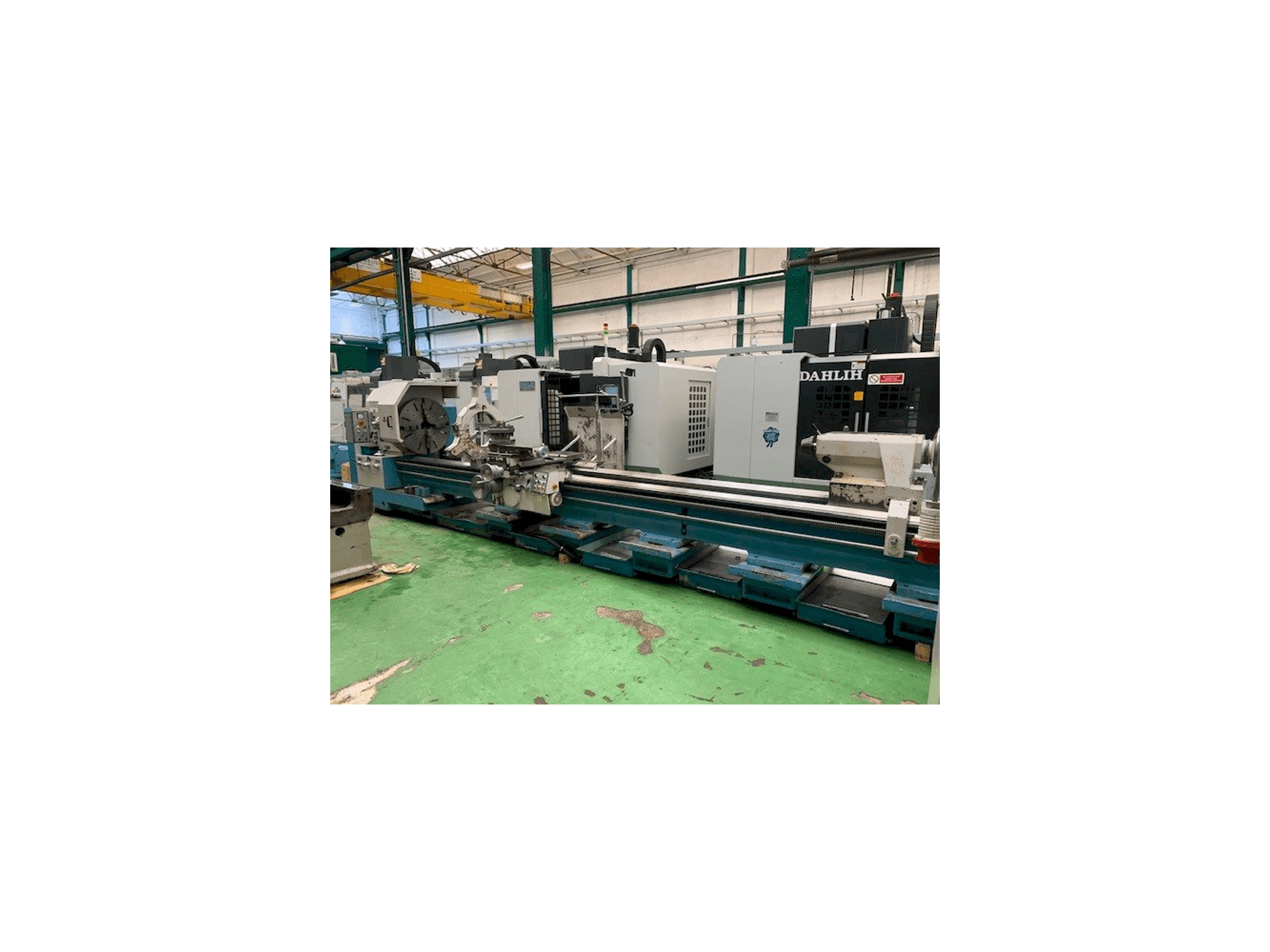 Vooraanzicht van Poreba TPK 80x5000 machine