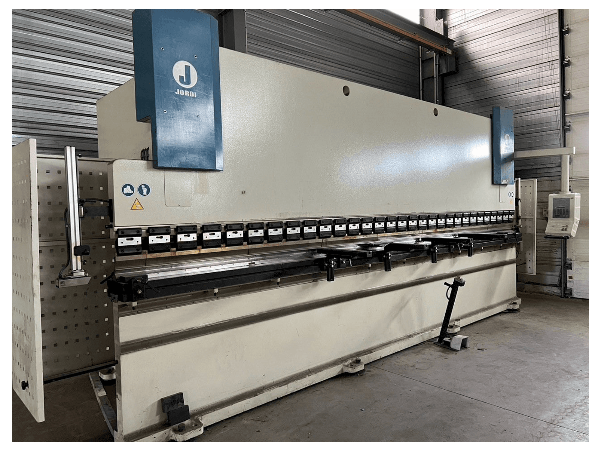 Vooraanzicht van JORDI PH 6225 machine