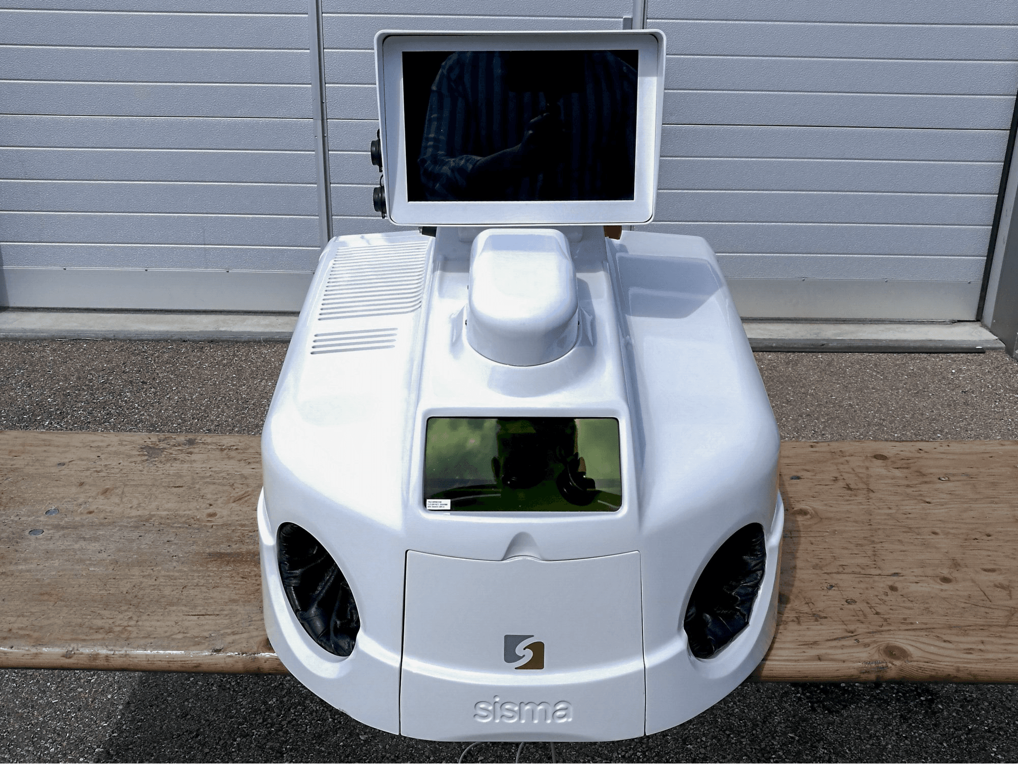 Vooraanzicht van Sisma LM-DV 100 machine