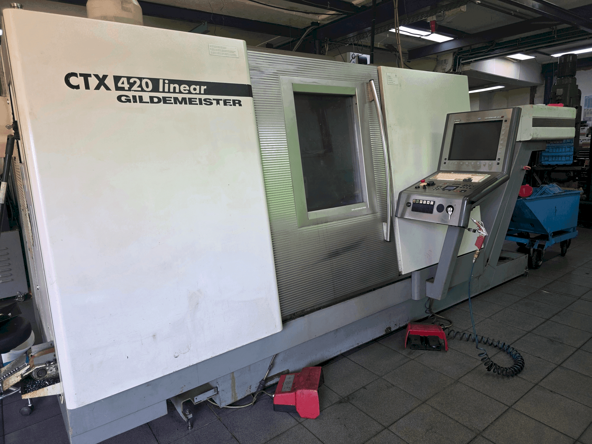 Vooraanzicht van Gildemeister CTX 420 linear machine