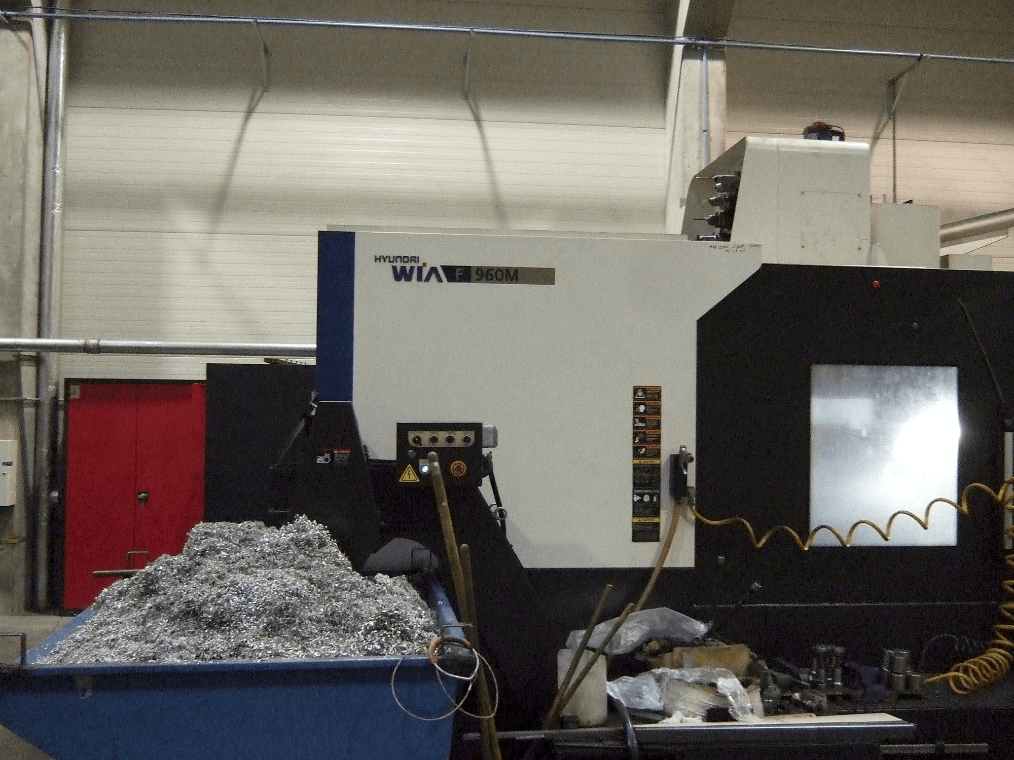 Vooraanzicht van Hyundai F960M machine