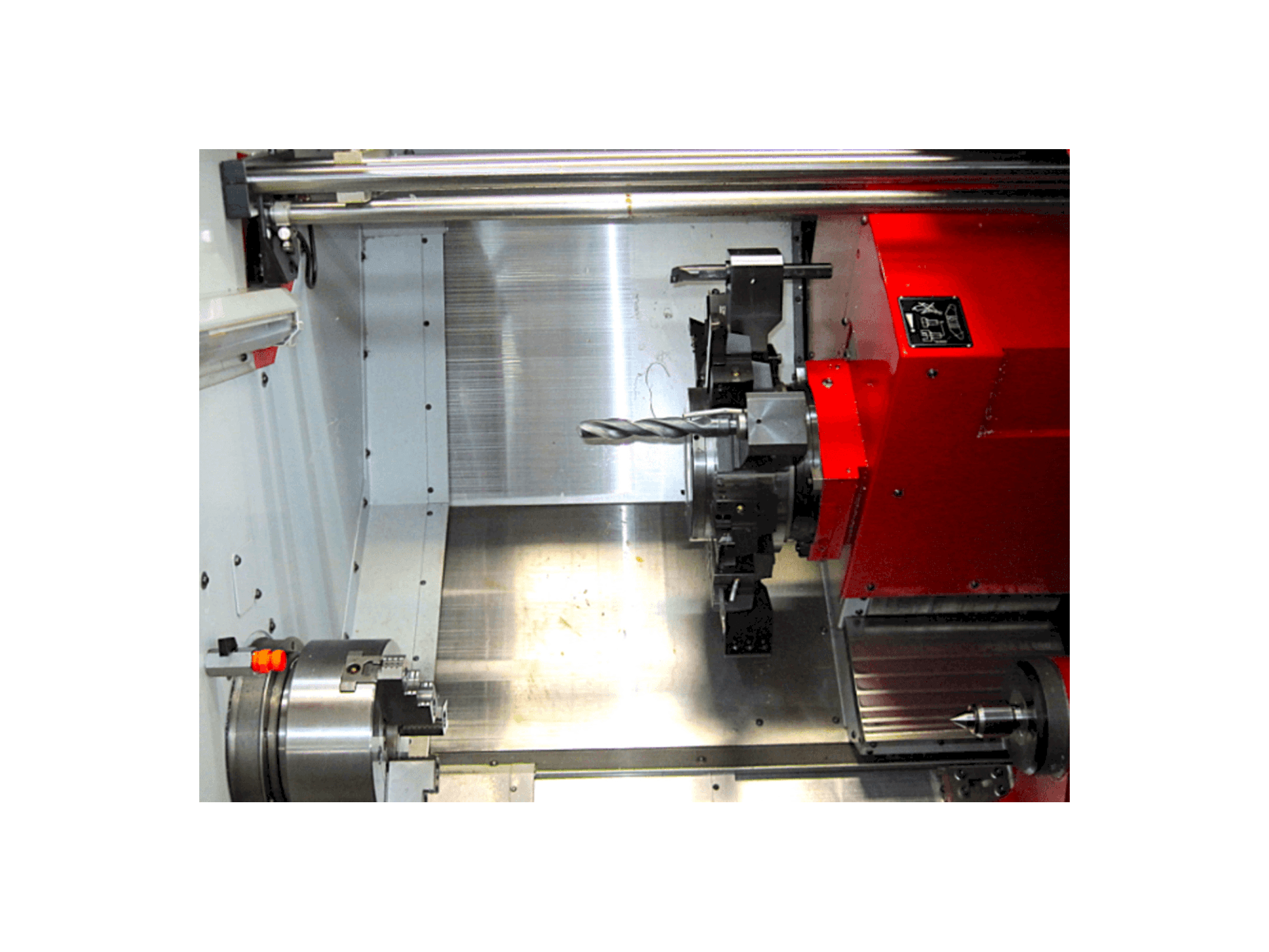 Vooraanzicht van EMCO turn 365 tcmy machine