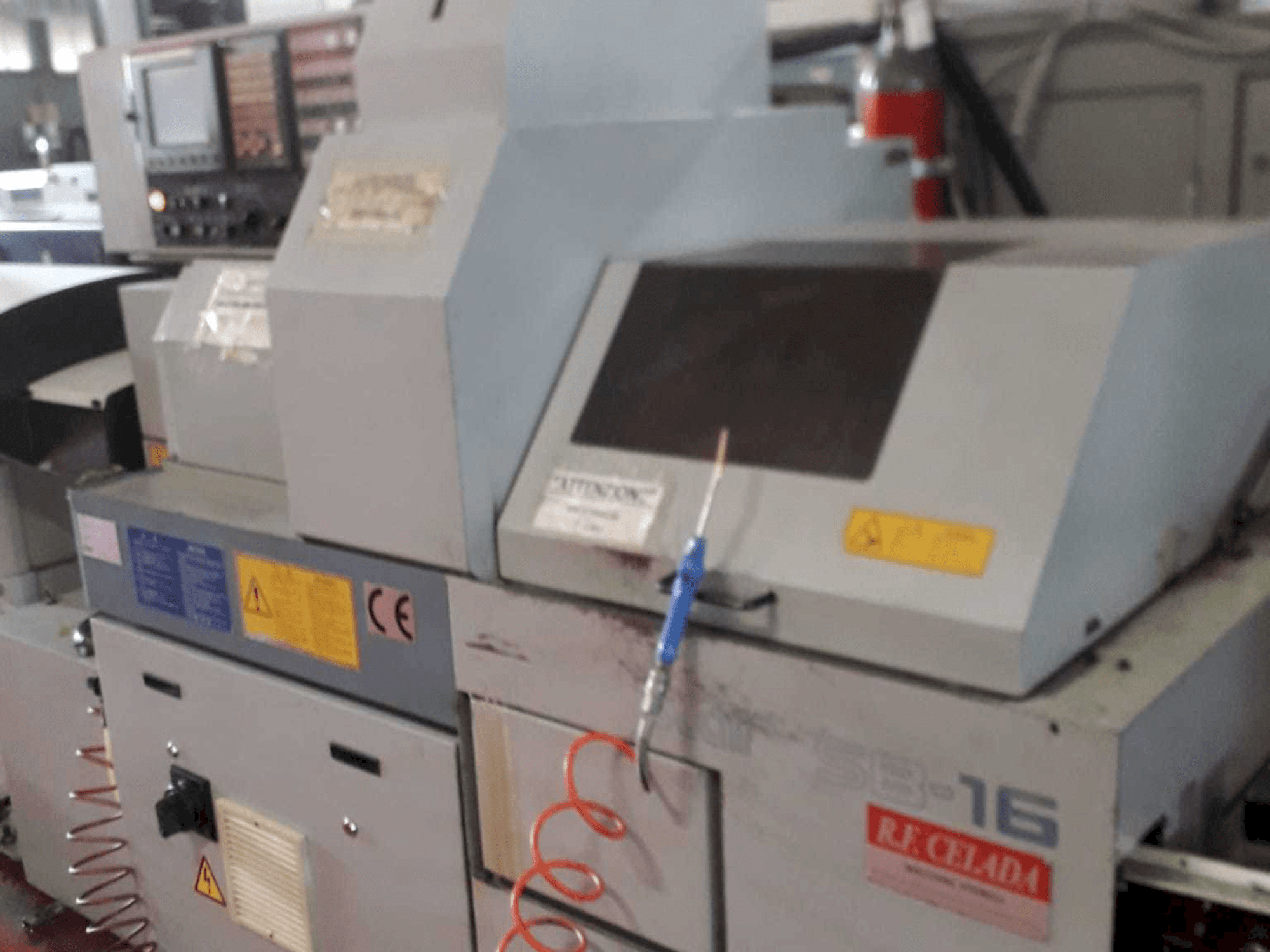 Vooraanzicht van Star SB -16 machine