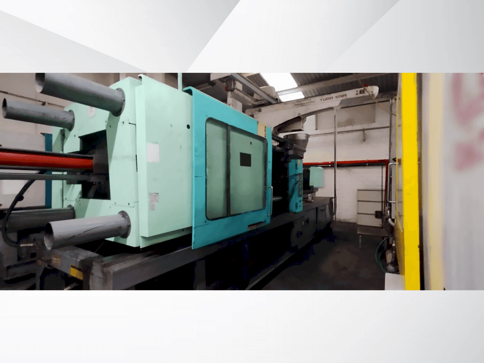 Vooraanzicht van Hyundai 450 machine