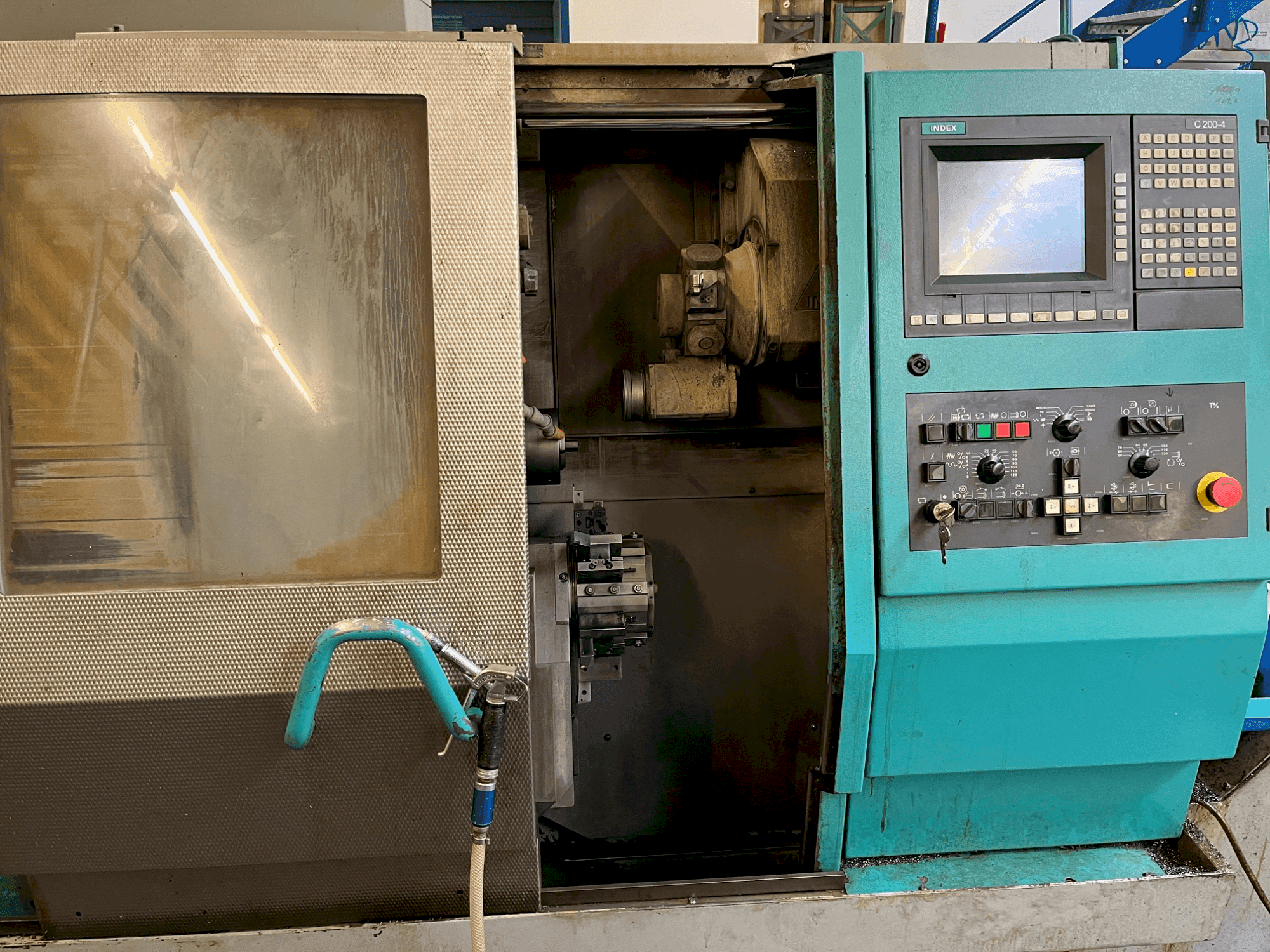 Vooraanzicht van Index ABC 42 machine