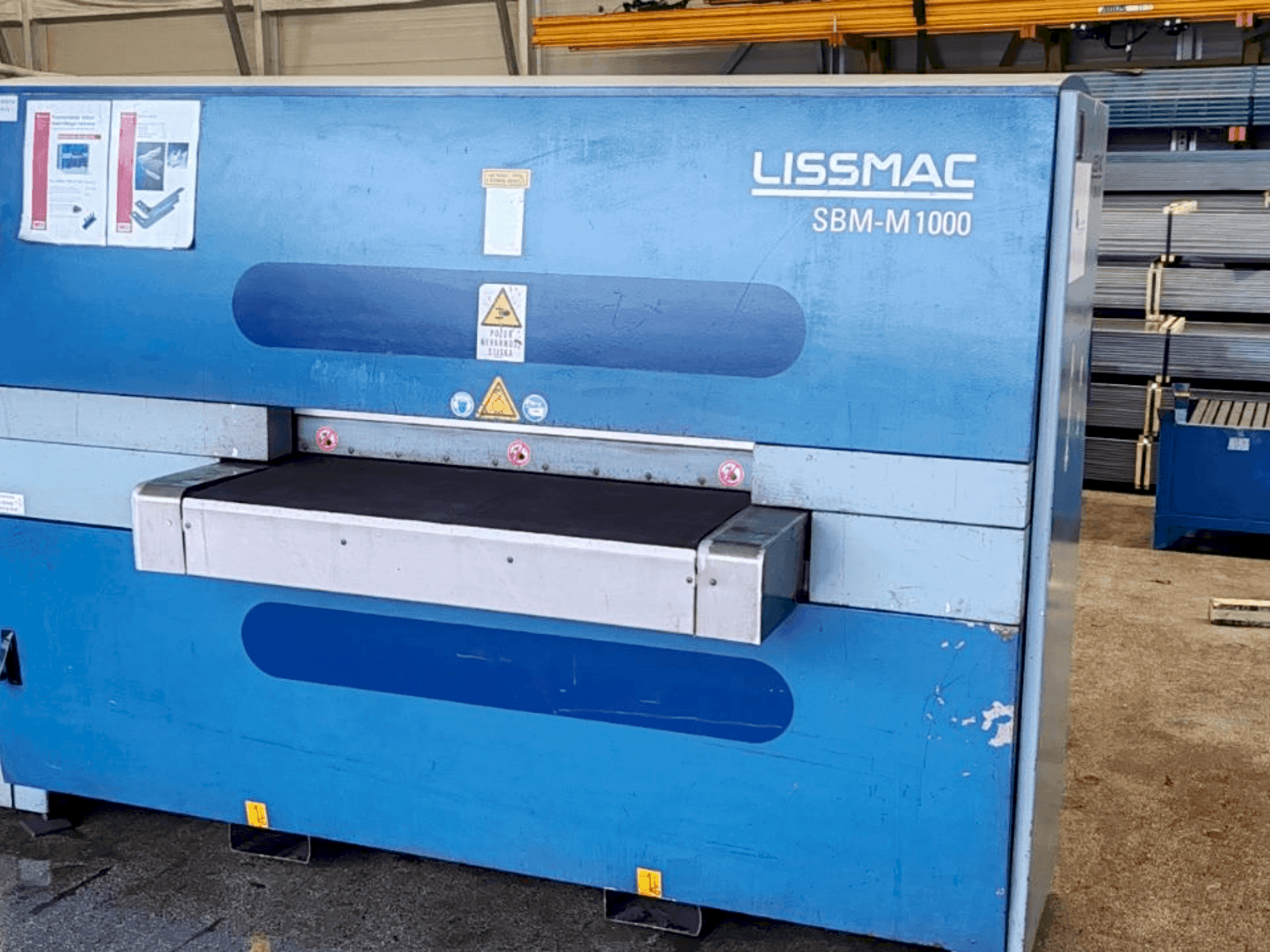 Vooraanzicht van LISSMAC SBM-M 1000 B2 machine