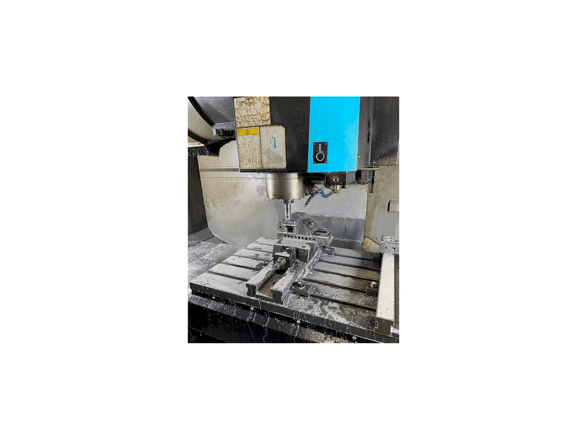 Vooraanzicht van Hurco VMX42i machine